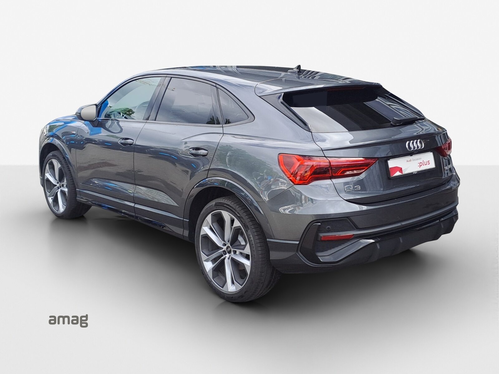 AUDI Q3 Sportback 35 TFSI S line Attraction, Benzin, Occasion / Gebraucht, Automatik - 3