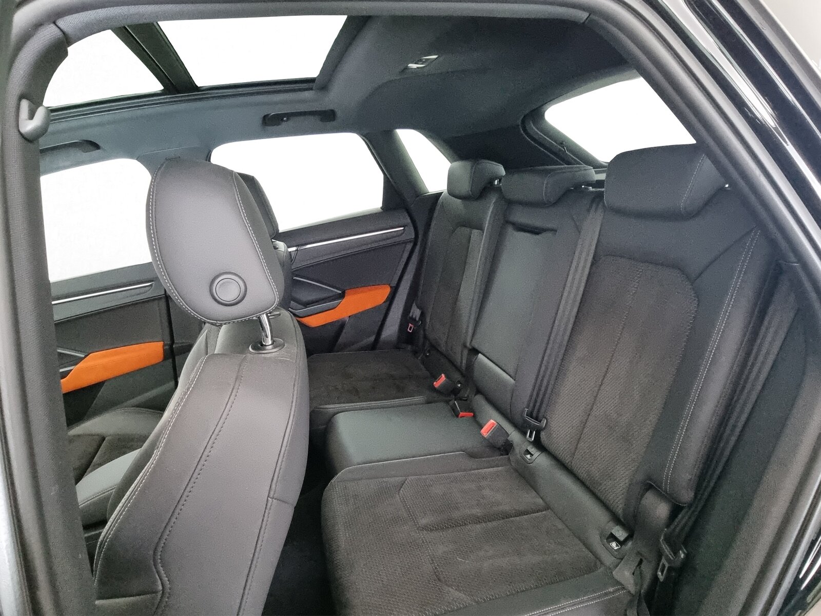 AUDI Q3 2.0 45 TFSI quattro S tronic, Essence, Occasion / Utilisé, Automatique - 7