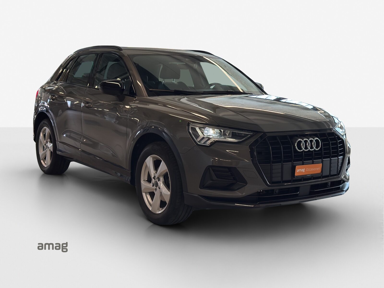 AUDI Q3 35 TFSI advanced Attraction, Benzin, Occasion / Gebraucht, Automatik - 6