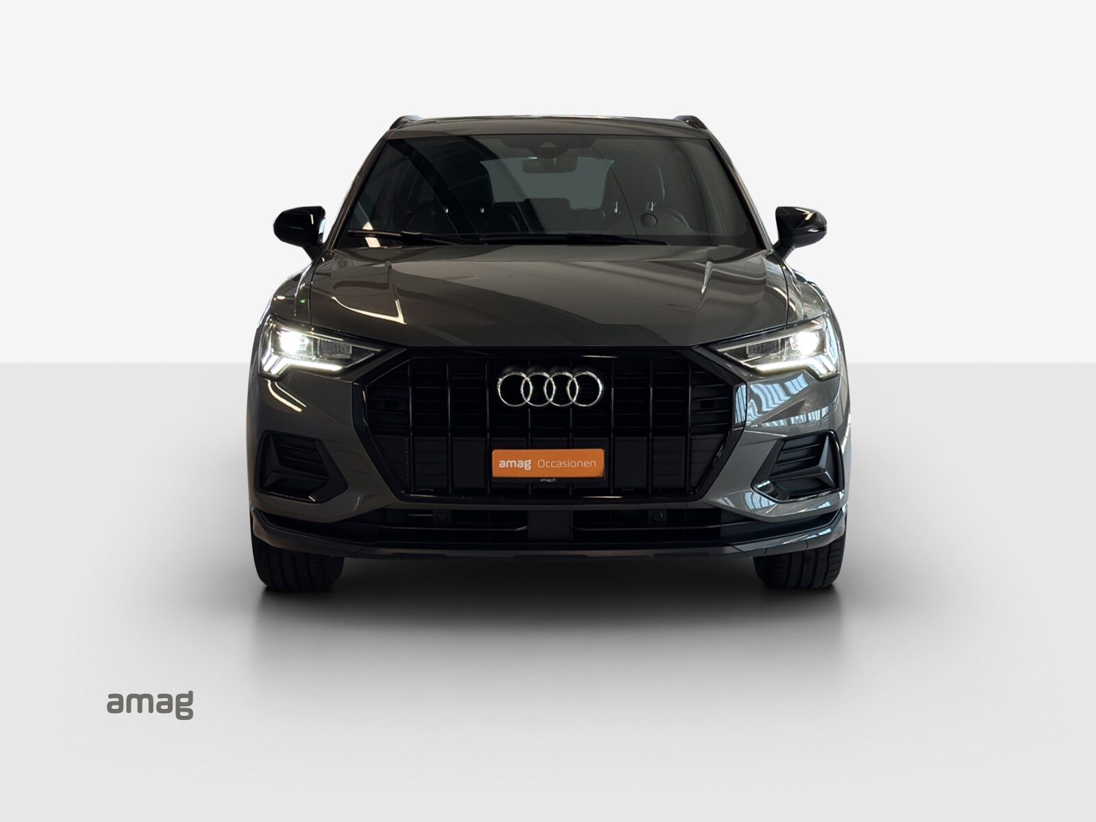 AUDI Q3 35 TFSI advanced Attraction, Benzin, Occasion / Gebraucht, Automatik - 7