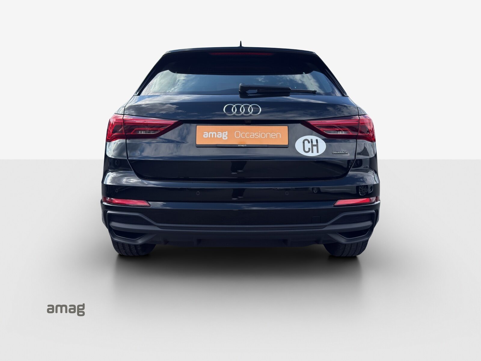 AUDI Q3 45 TFSI S line, Essence, Occasion / Utilisé, Automatique - 4