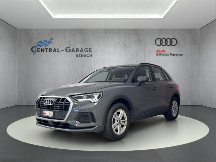 AUDI Q3 40 TDI Attraction, Diesel, Second hand / Used, Automatic