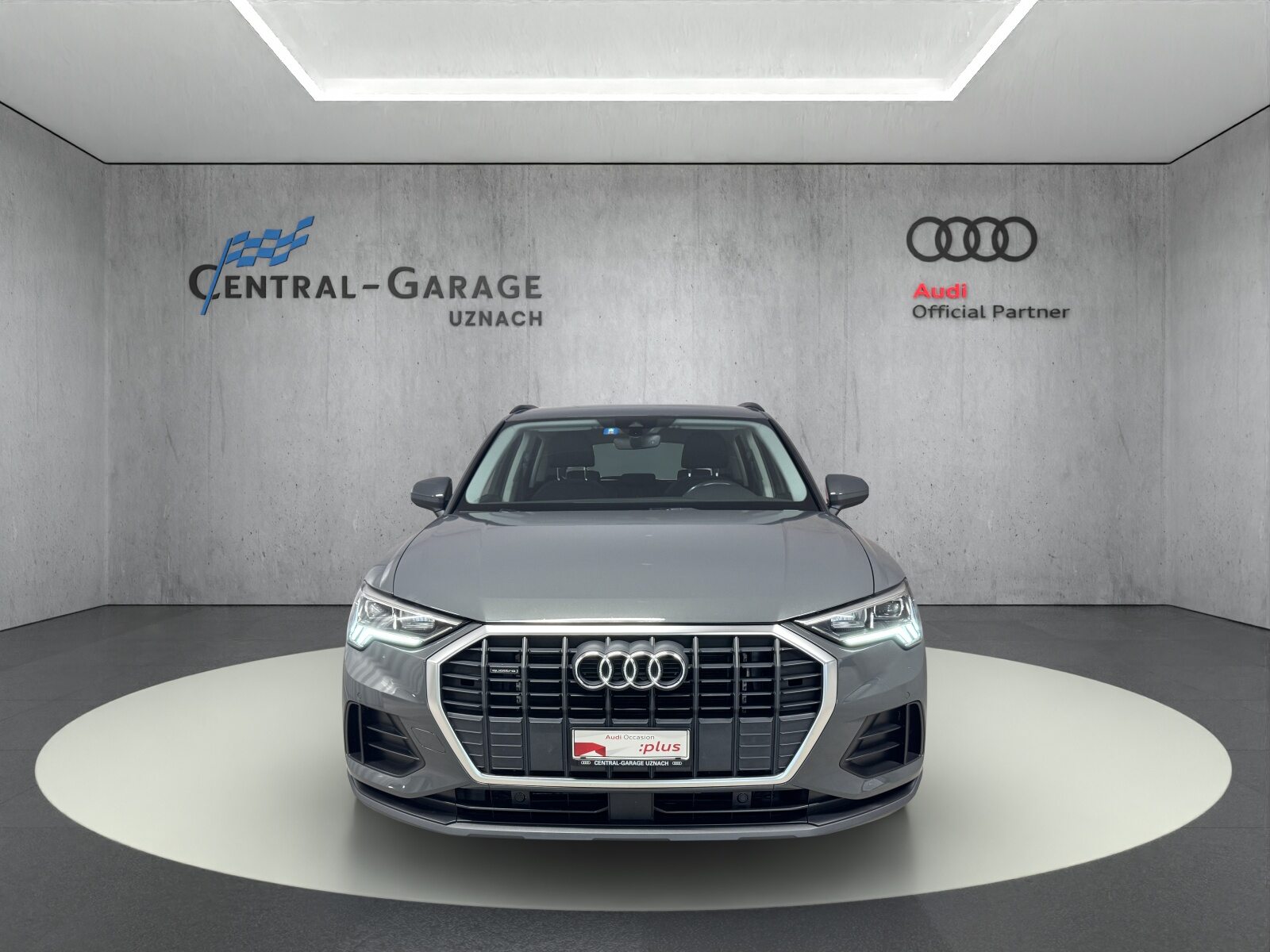 AUDI Q3 40 TDI Attraction, Diesel, Second hand / Used, Automatic - 3