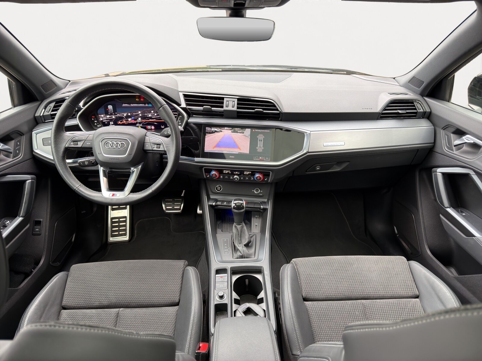 AUDI Q3 Sportback 40 TDI S line Attraction, Diesel, Second hand / Used, Automatic - 6