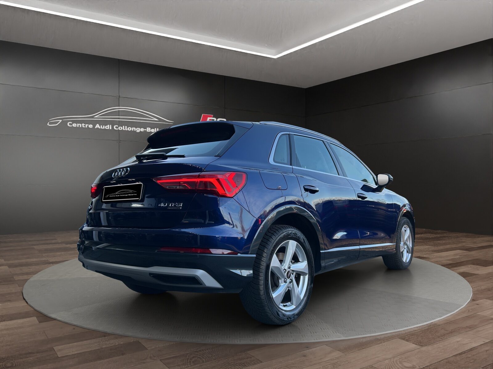 AUDI Q3 40 TFSI S line, Benzin, Occasion / Gebraucht, Automatik - 6