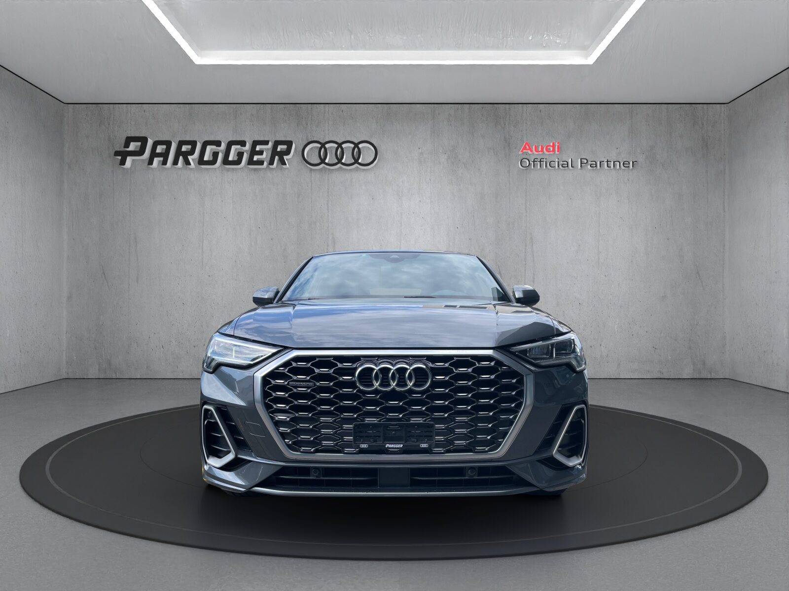 AUDI Q3 Sportback 40 TDI S line Attraction, Diesel, Occasioni / Usate, Automatico - 2