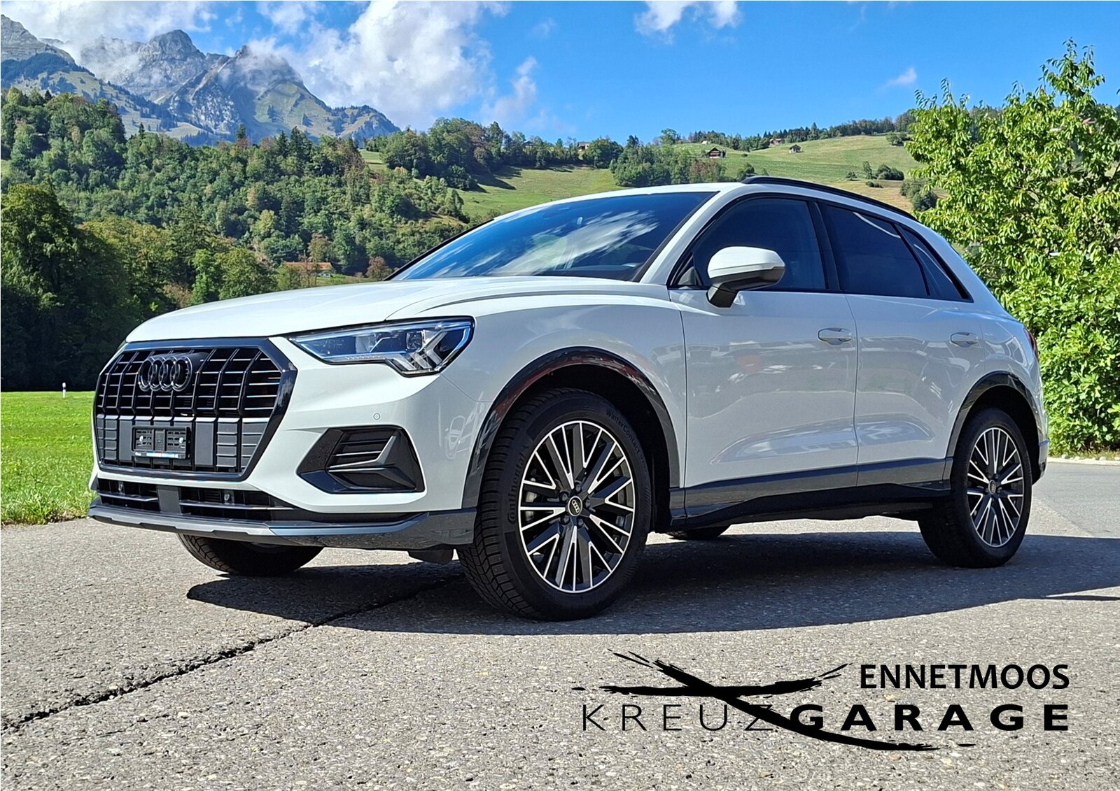 AUDI Q3 35 TFSI advanced Attraction S-tronic *Anhängerkuppl, Essence, Occasion / Utilisé, Automatique