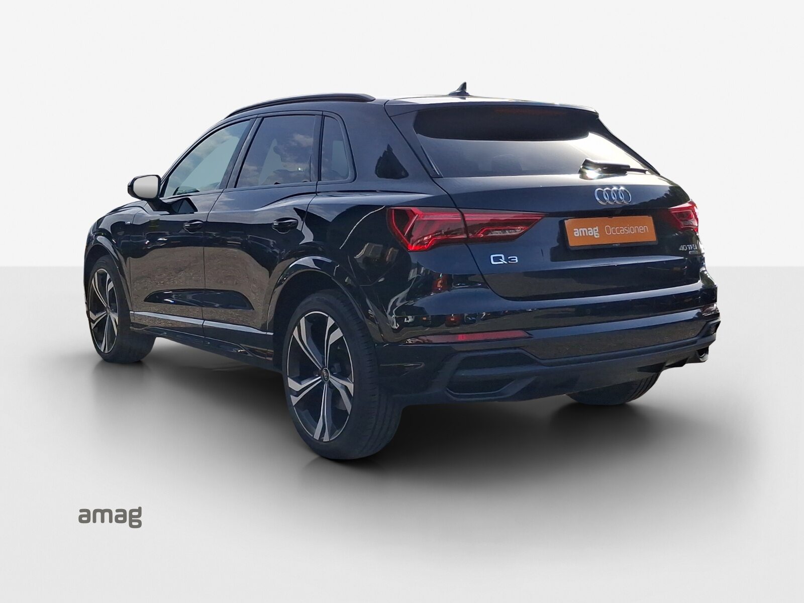 AUDI Q3 40 TFSI S line, Benzina, Occasioni / Usate, Automatico - 3