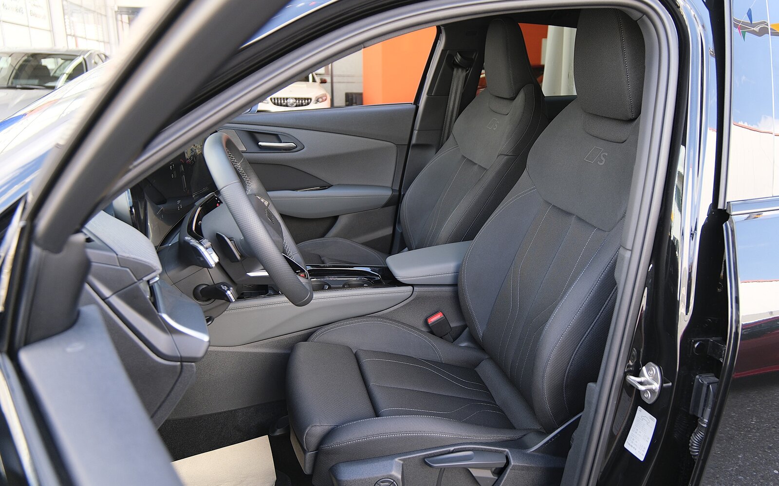 AUDI Q3 Sportback TFSI quattro 150 kW S tronic S Line, Petrol, Second hand / Used, Automatic - 4