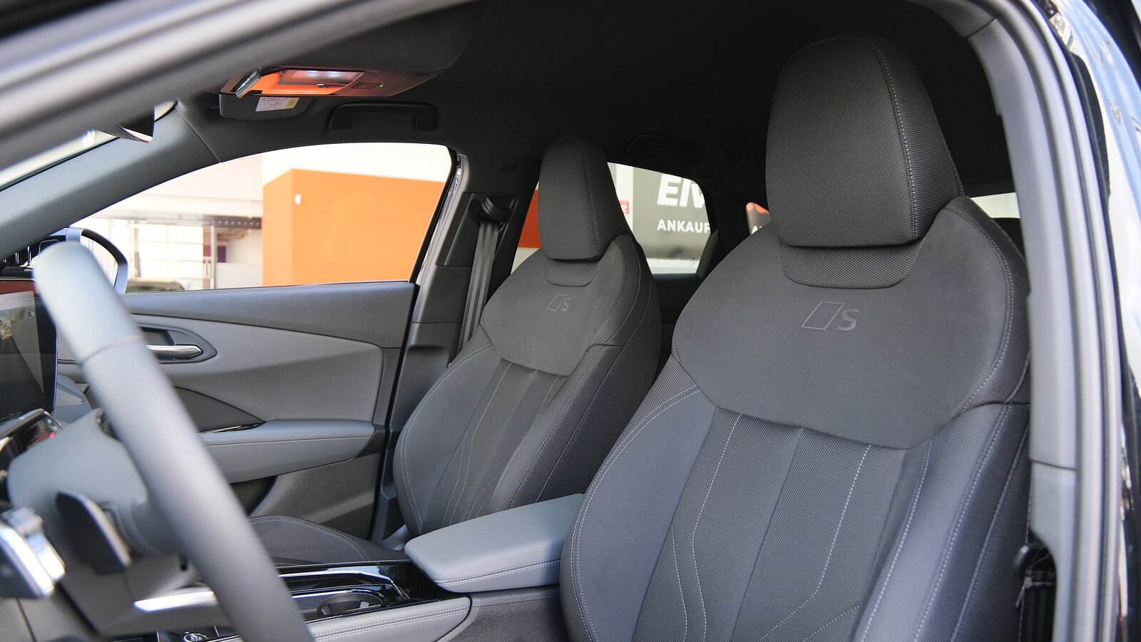 AUDI Q3 Sportback TFSI quattro 150 kW S tronic S Line, Petrol, Second hand / Used, Automatic - 5