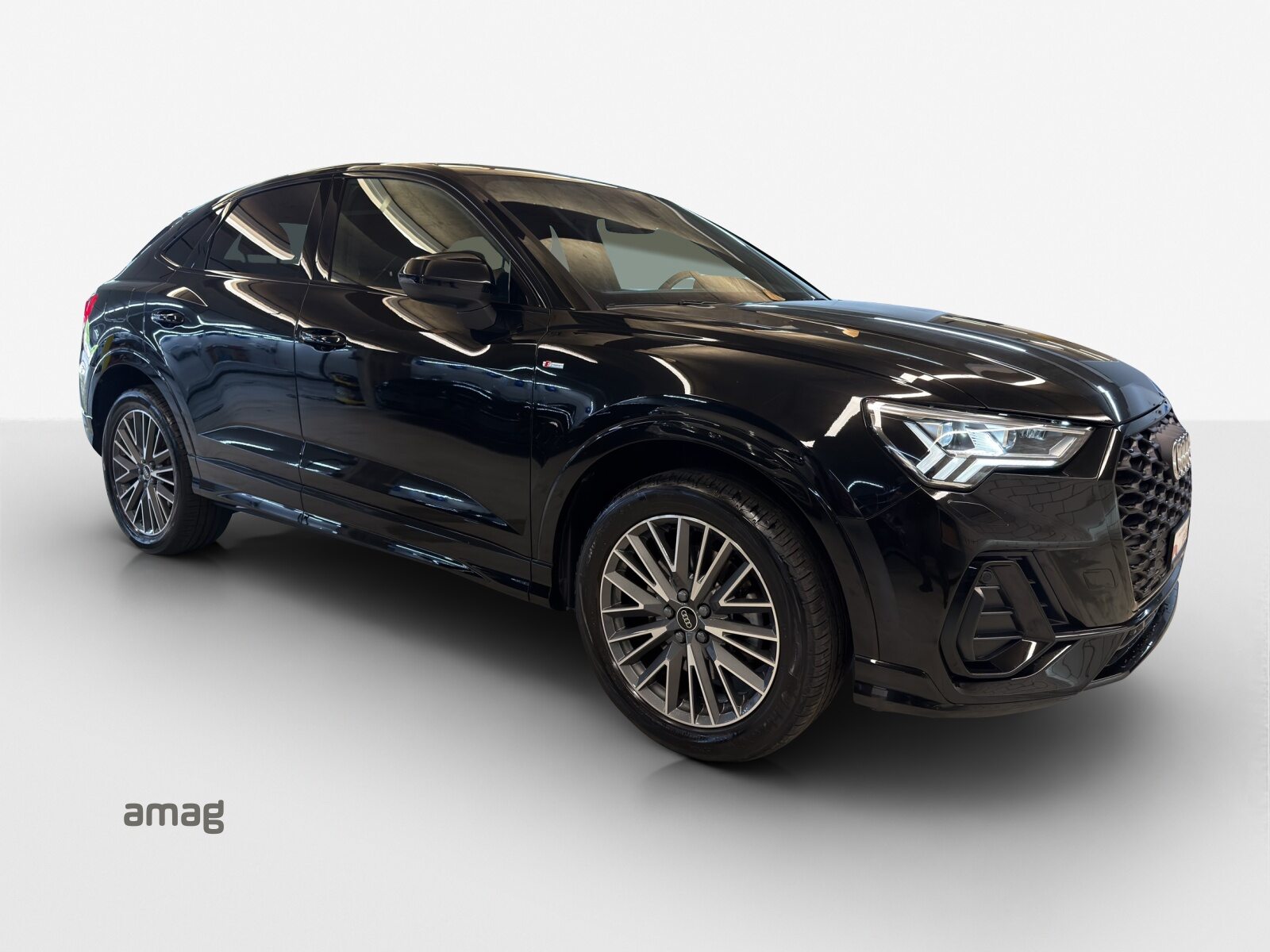 AUDI Q3 Sportback 45 TFSI e S line, Hybride Intégral Essence/Électricité, Occasion / Utilisé, Automatique - 7