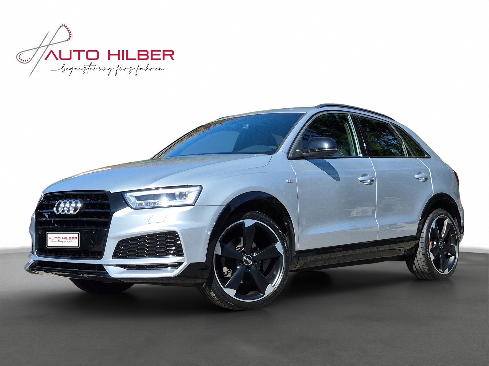 AUDI Q3 2.0 TFSI sport S-LINE quattro S-tronic *Optikpaket s
