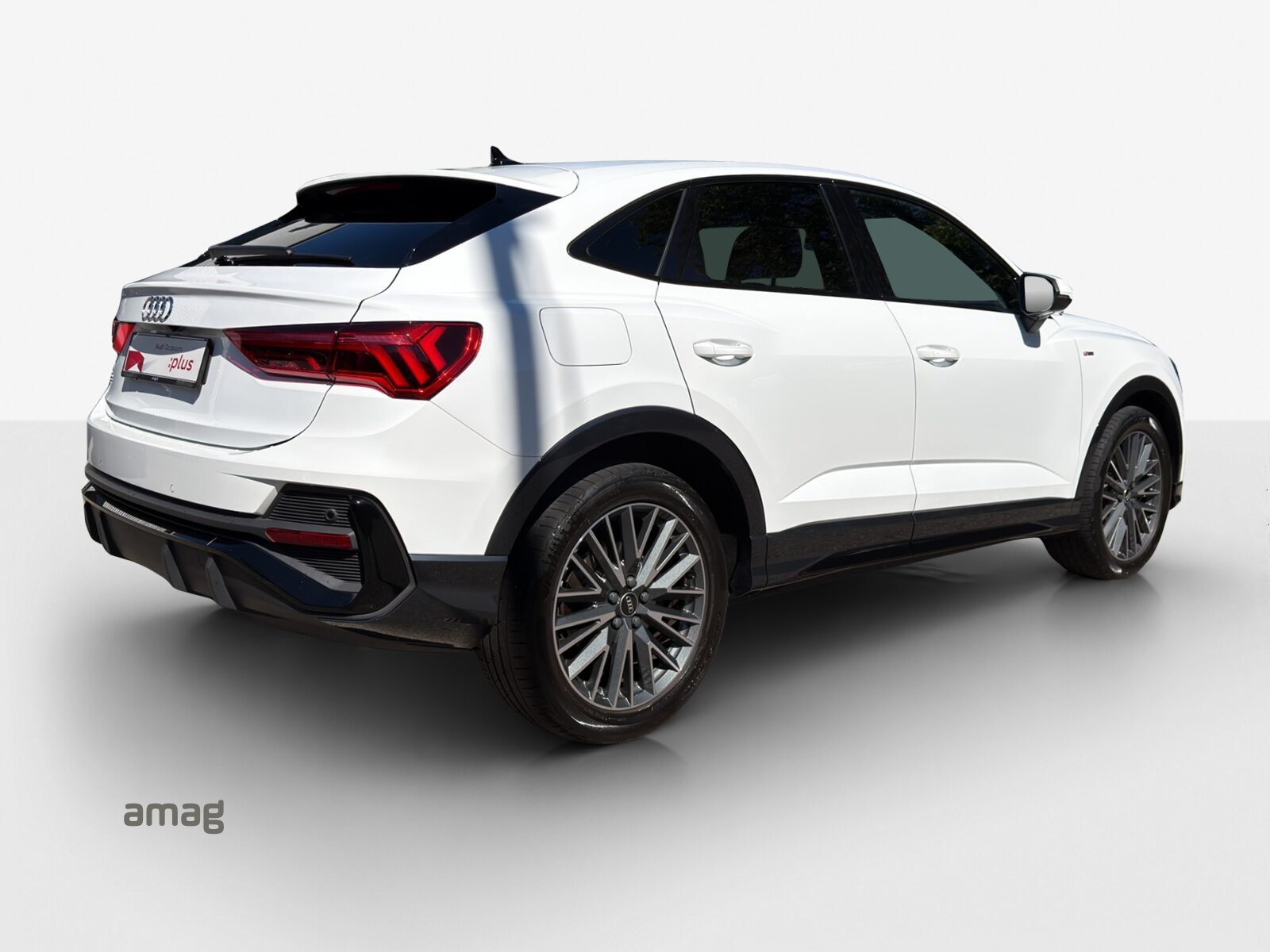 AUDI Q3 Sportback 35 TFSI S line Attraction, Benzin, Occasion / Gebraucht, Automatik - 5