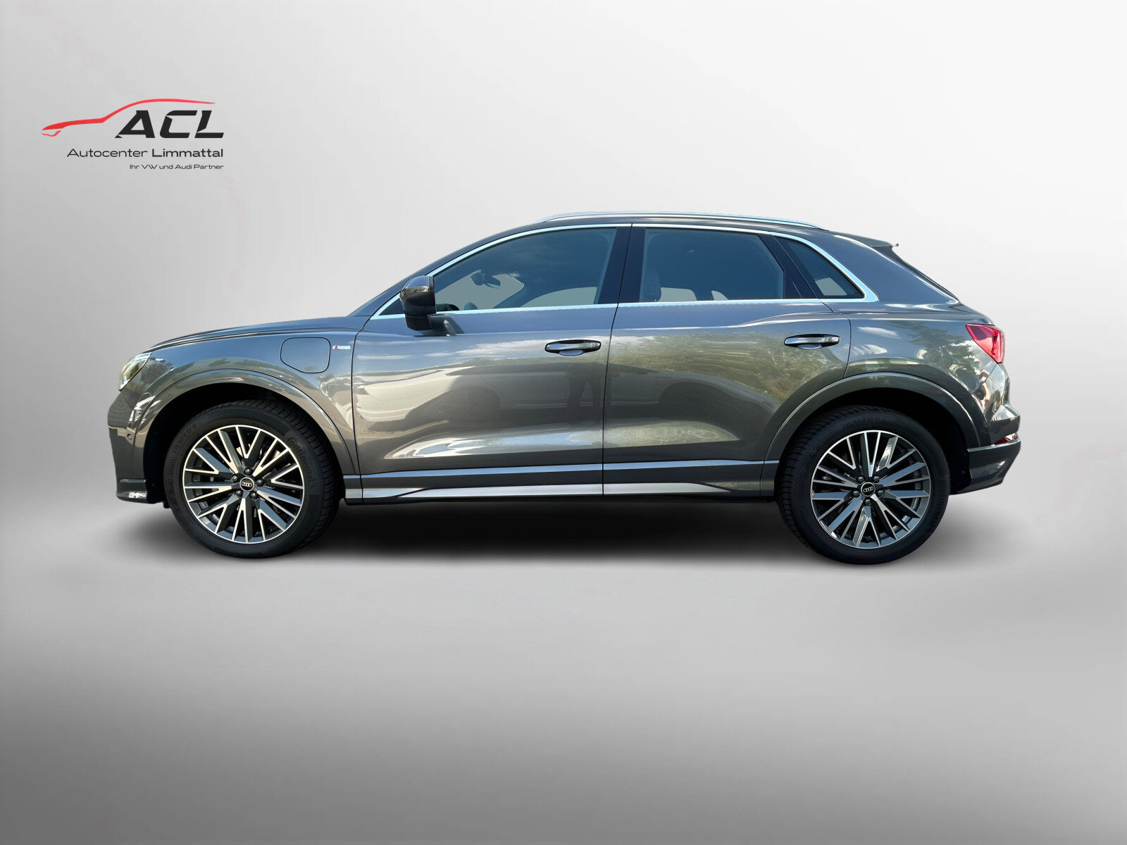 AUDI Q3 45 TFSI e S line, Hybride Integrale Benzina/Elettrica, Occasioni / Usate, Automatico - 3