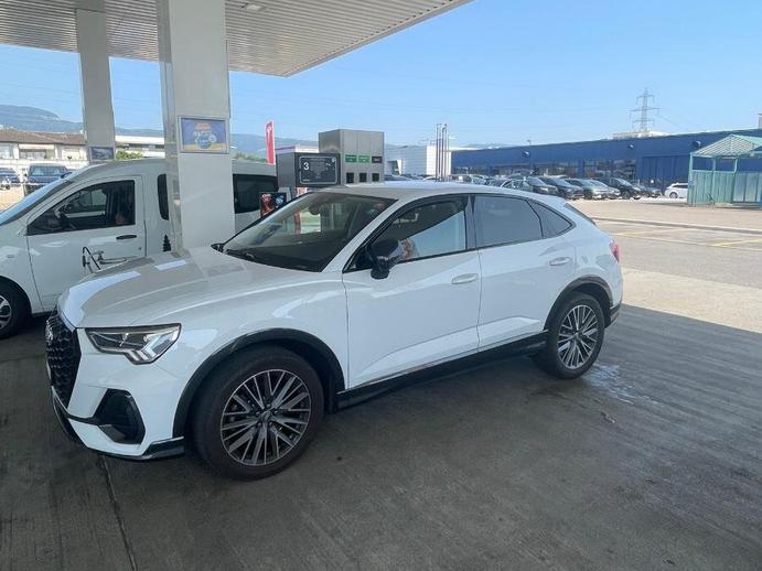 AUDI Q3 Sportback 2.0 40 TDI Attraction quattro S-Tronic, Diesel, Occasion / Gebraucht, Automatik