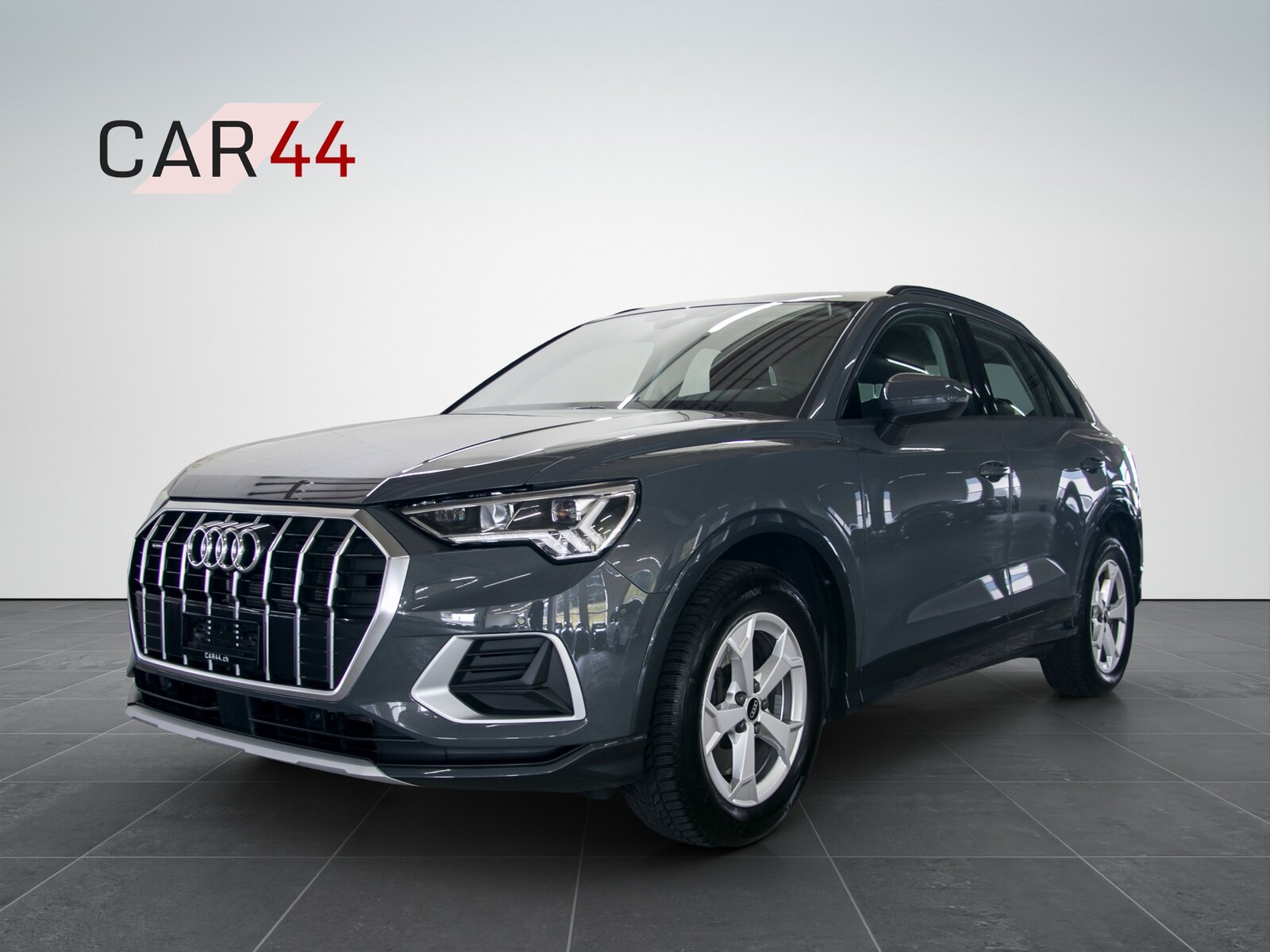 AUDI Q3 40 TFSI advanced quattro S-tronic