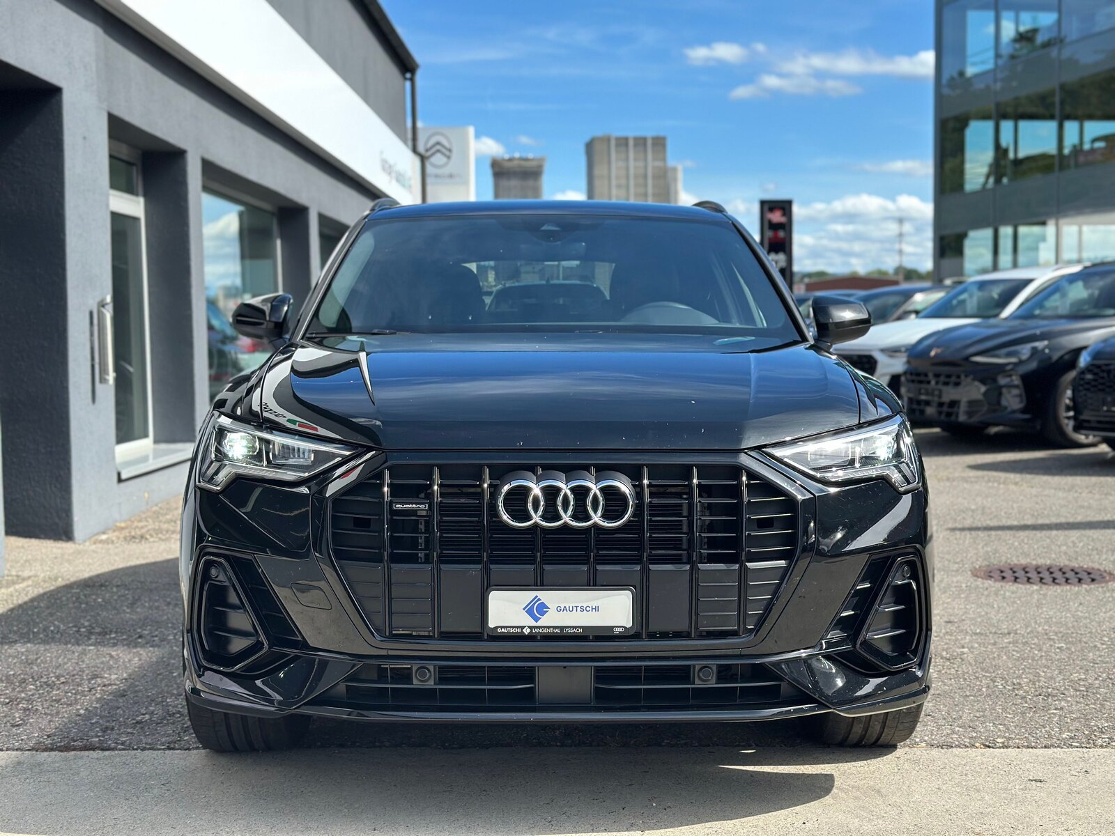 AUDI Q3 Sportback 40 TDI S line quattro S-tronic, Diesel, Second hand / Used, Automatic - 2