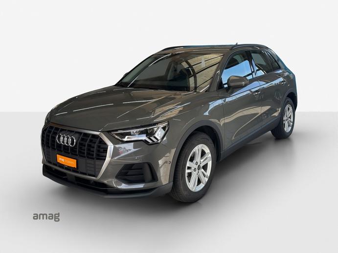 AUDI Q3 35 TFSI Attraction, Essence, Occasion / Utilisé, Automatique