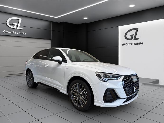AUDI Q3 Sportback 35 TFSI S line Attraction S-tronic, Mild-Hybrid Benzin/Elektro, Occasion / Gebraucht, Automatik