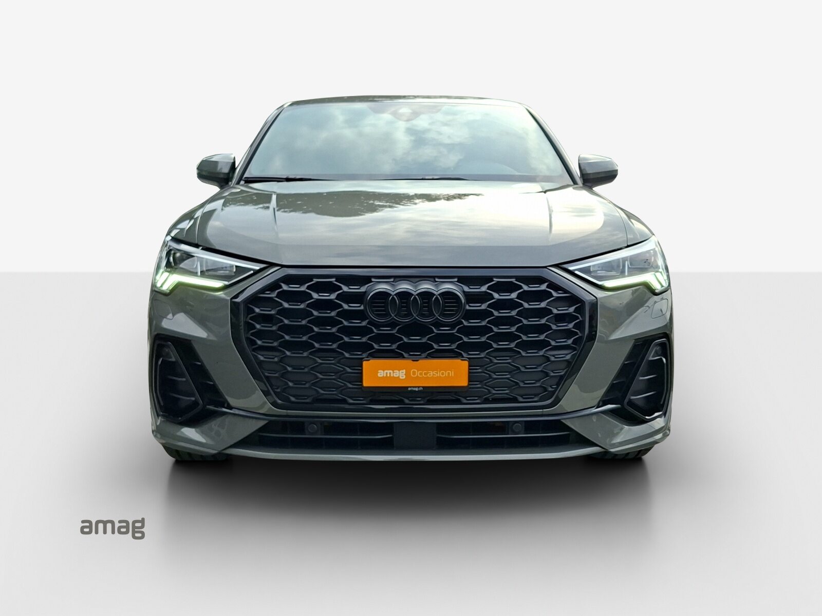 AUDI Q3 Sportback 35 TFSI S line Attraction, Benzin, Occasion / Gebraucht, Automatik - 7