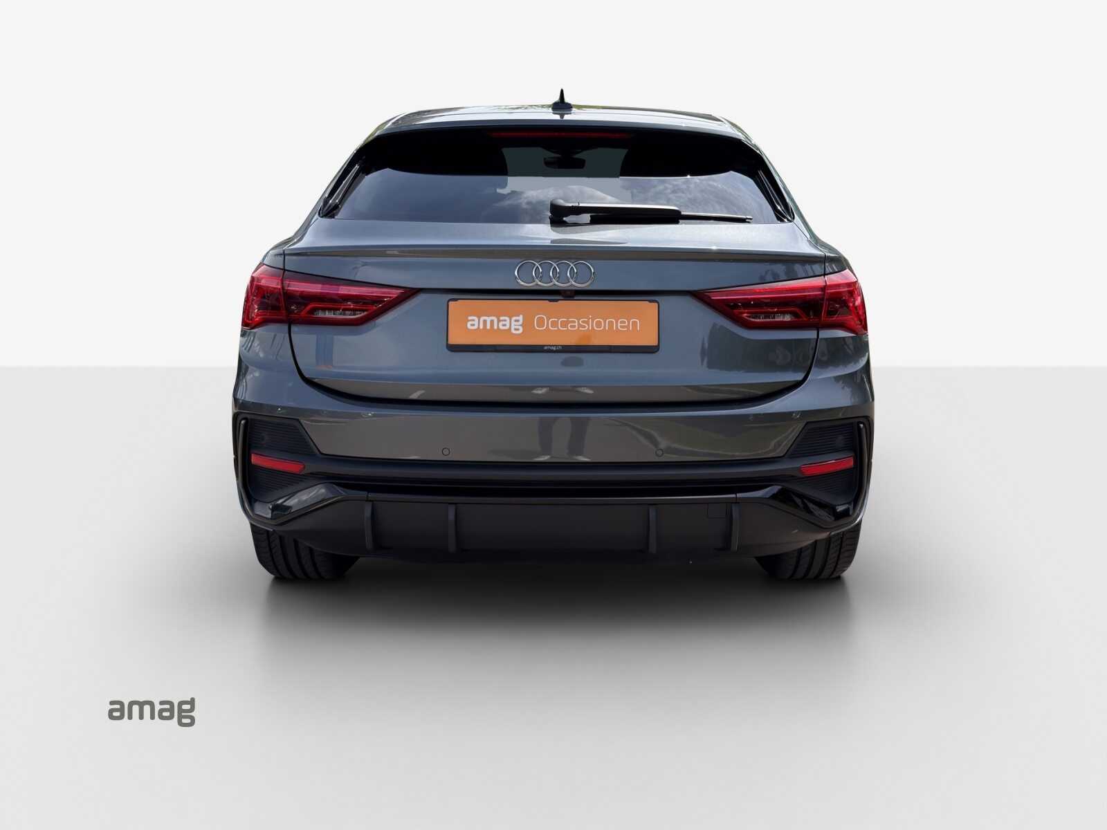 AUDI Q3 Sportback 35 TFSI S line Attraction, Benzin, Occasion / Gebraucht, Automatik - 3