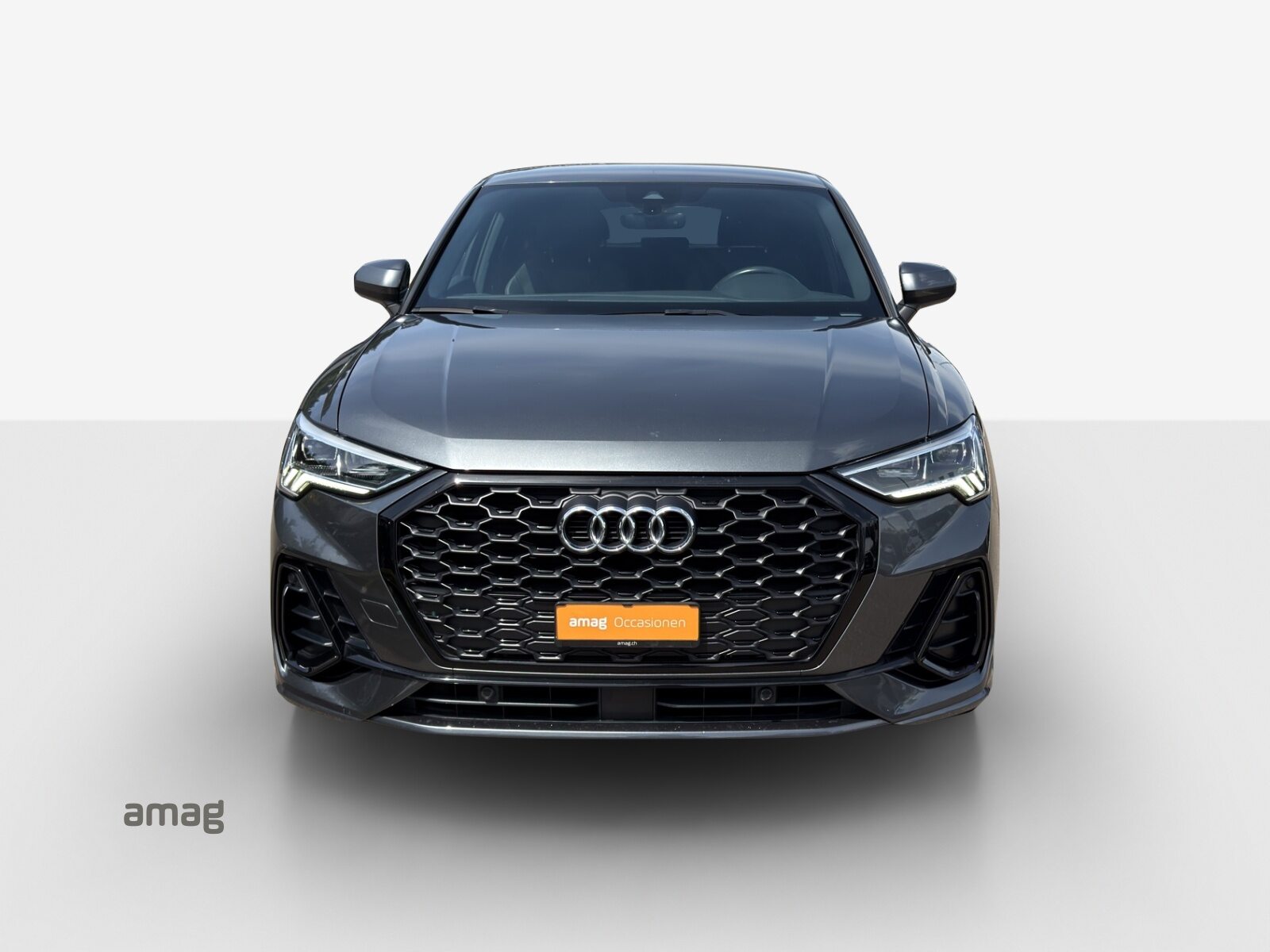 AUDI Q3 Sportback 35 TFSI S line Attraction, Benzin, Occasion / Gebraucht, Automatik - 7