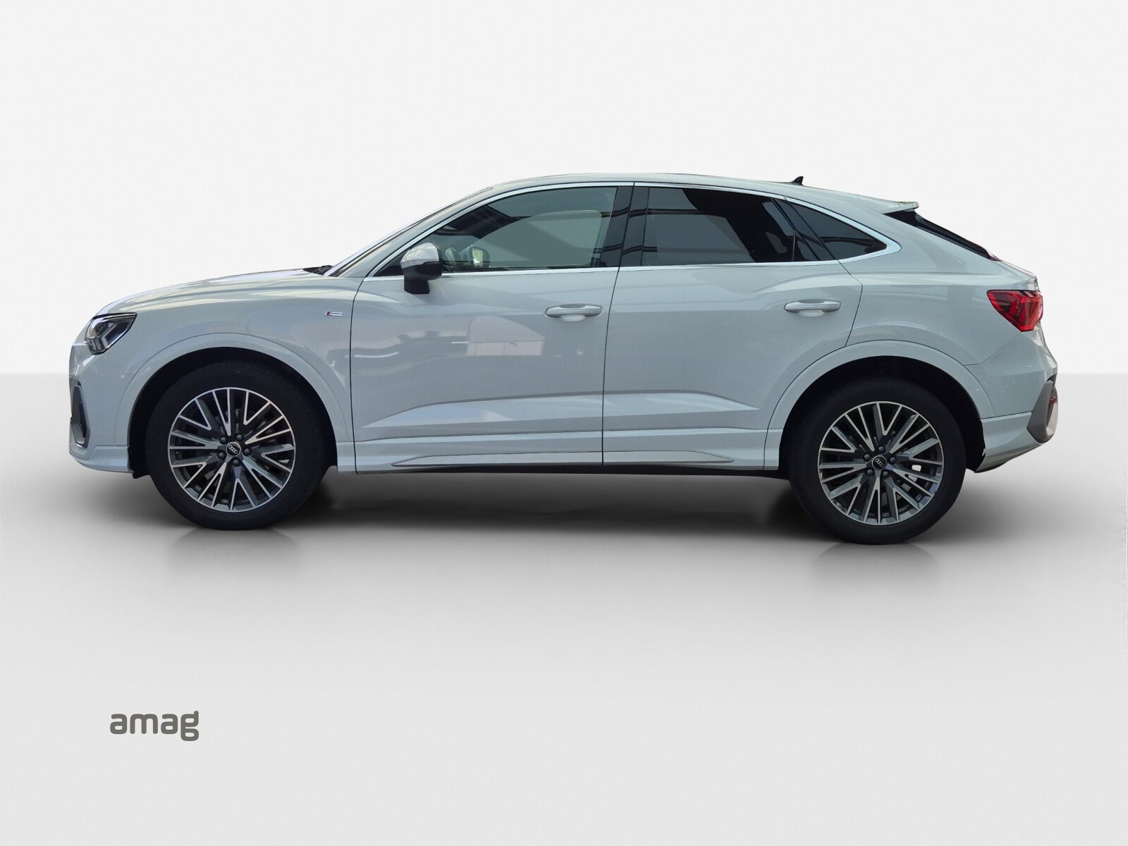 AUDI Q3 Sportback 35 TFSI S line Attraction, Benzin, Occasion / Gebraucht, Automatik - 5