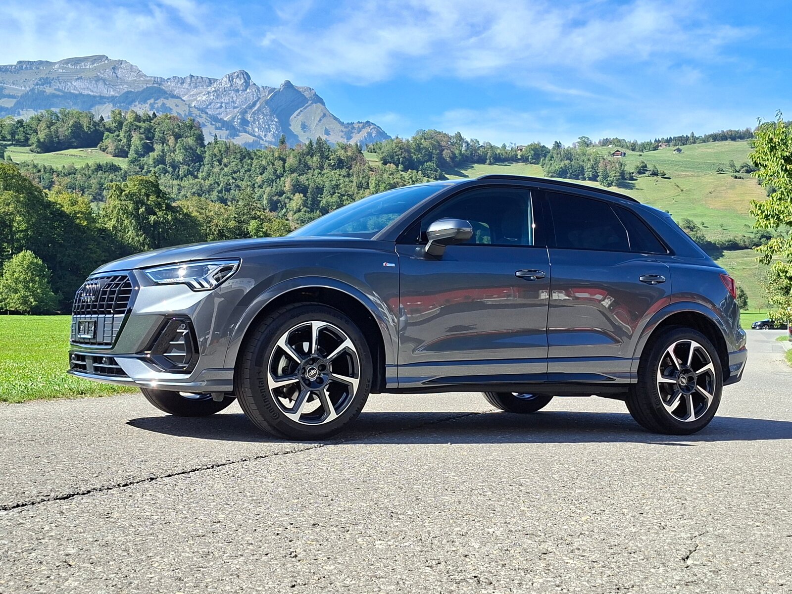 AUDI Q3 35 TFSI S line Attraction S-tronic *inkl. CH-Audi Ga, Benzin, Occasion / Gebraucht, Automatik - 3