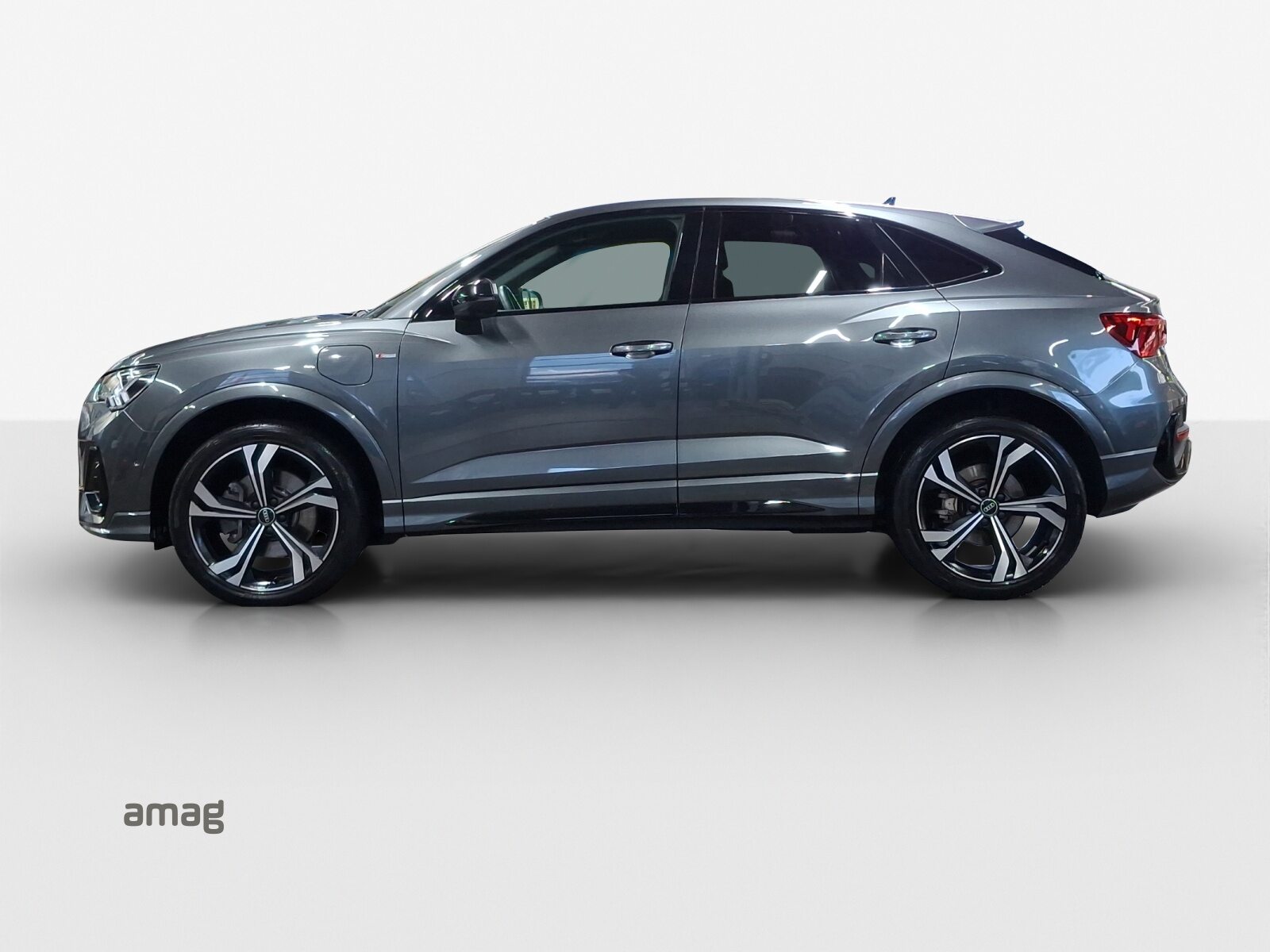 AUDI Q3 Sportback 45 TFSI e S line Attraction, Hybride Integrale Benzina/Elettrica, Occasioni / Usate, Automatico - 2