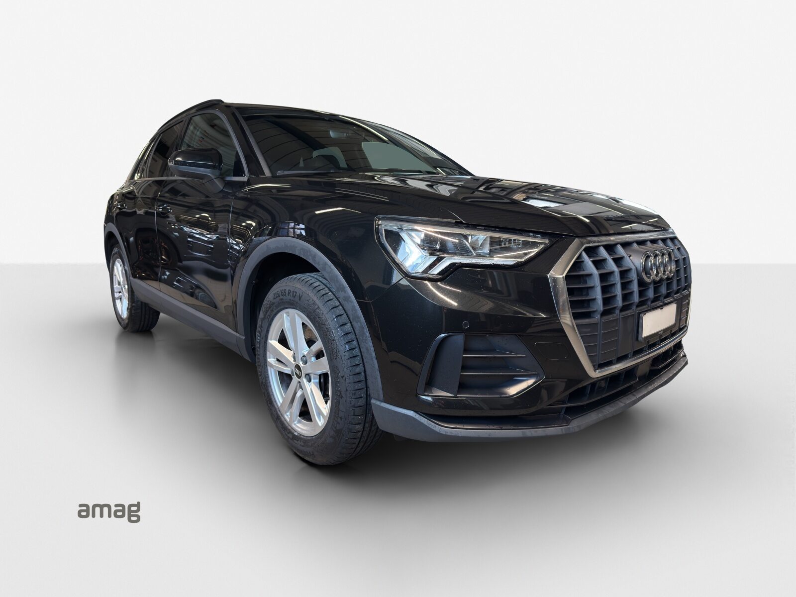 AUDI Q3 45 TFSI e Attraction, Full-Hybrid Petrol/Electric, Second hand / Used, Automatic - 7