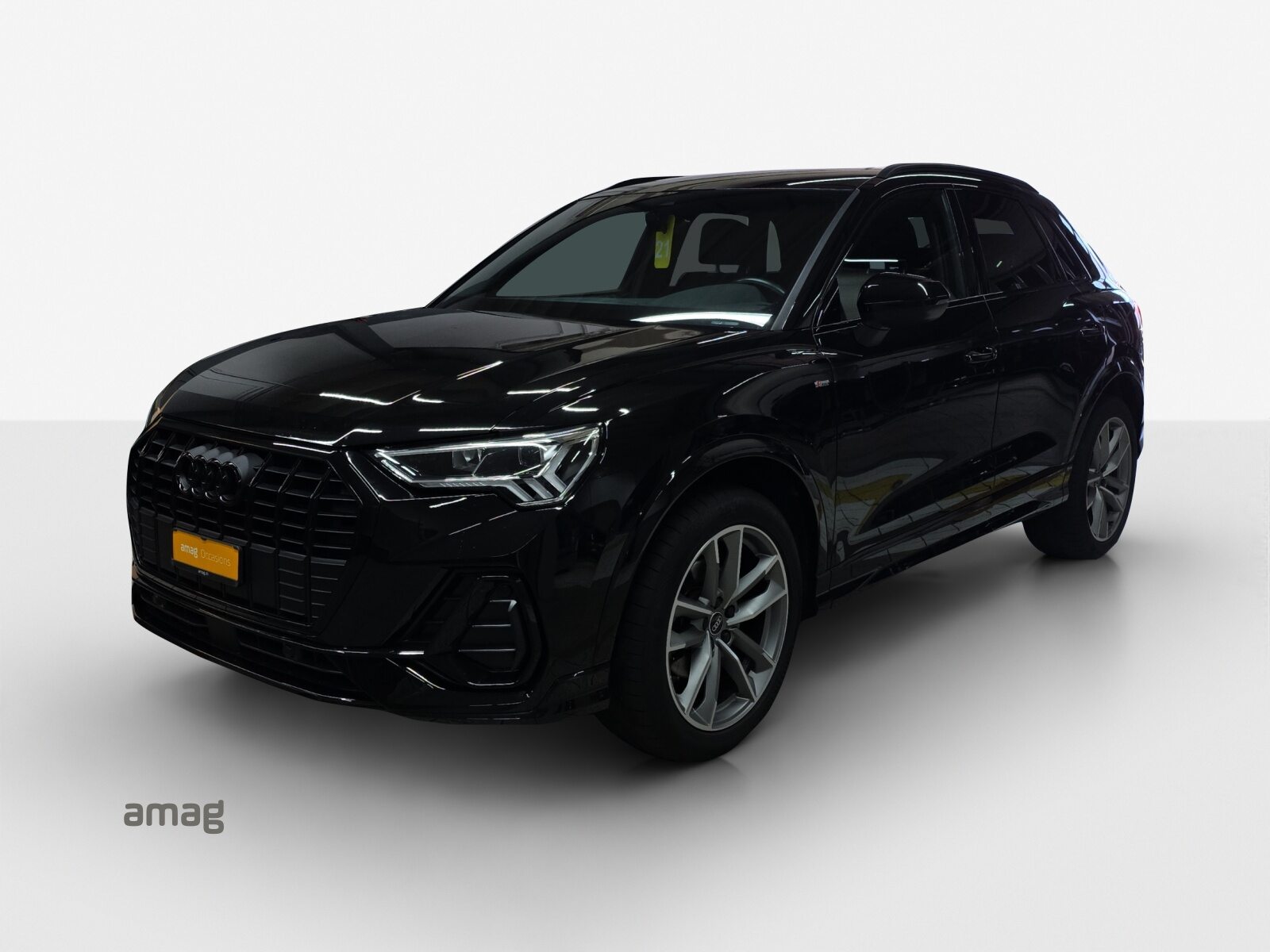AUDI Q3 35 TFSI S line Attraction