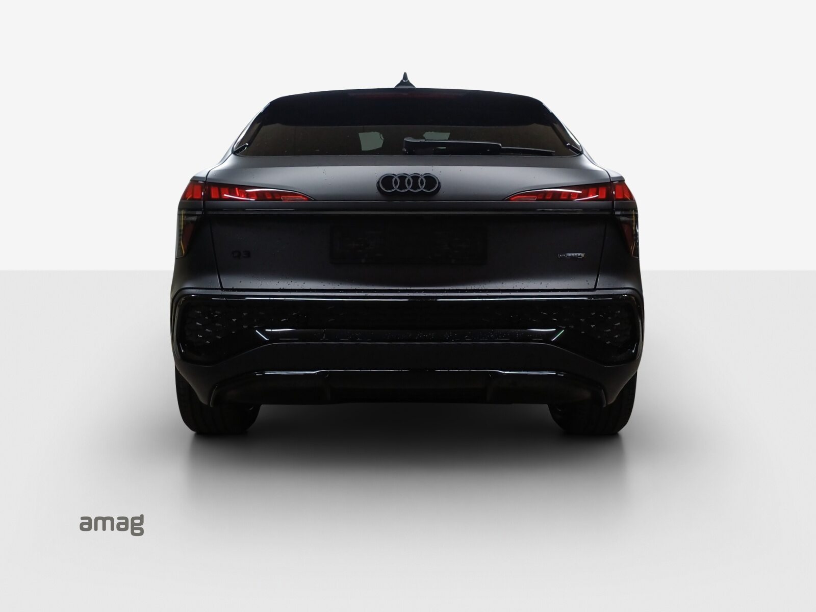 AUDI Q3 SB TFSI 195 kW, Benzin, Occasion / Gebraucht, Automatik - 4