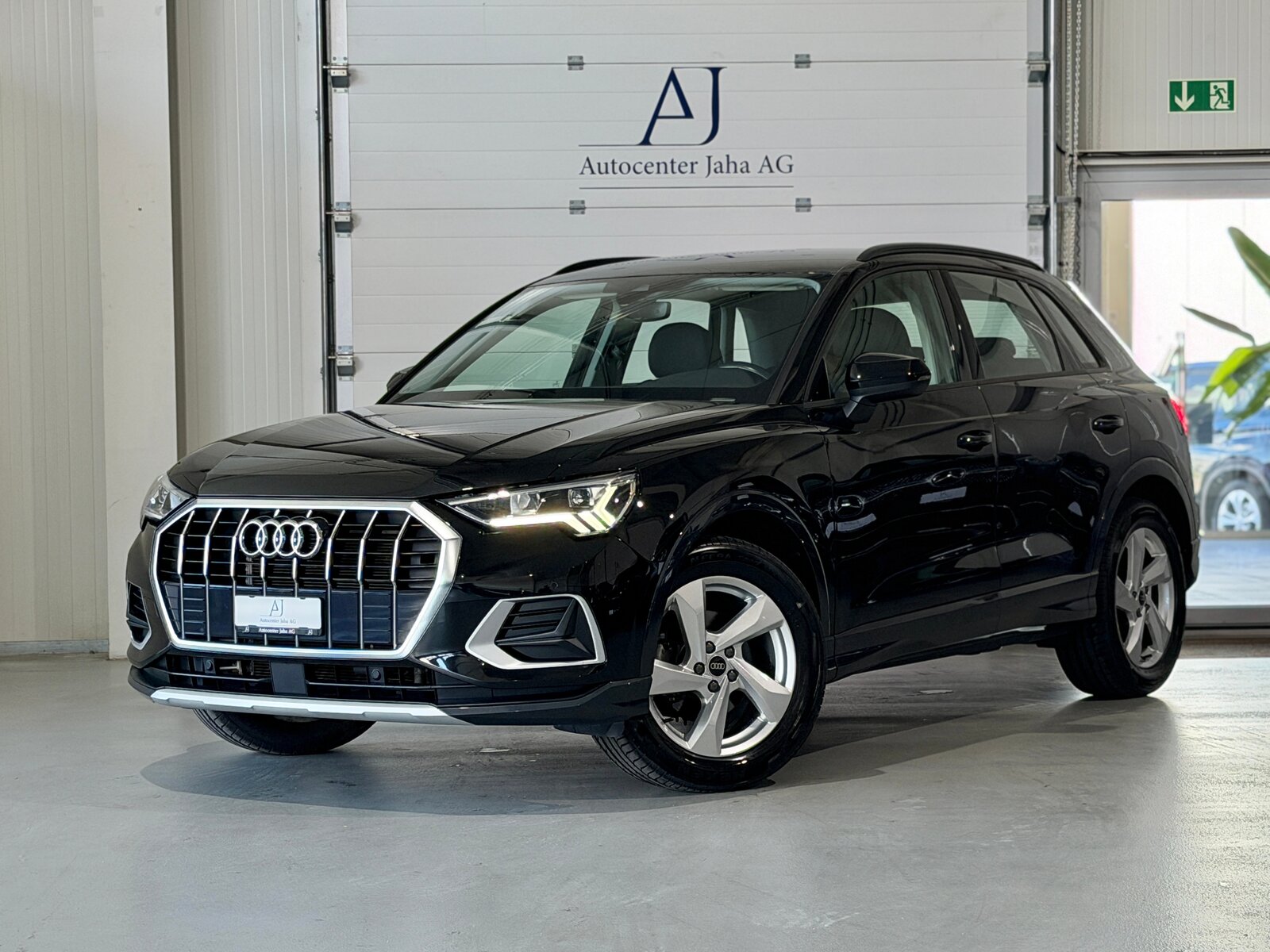 AUDI Q3 35 TFSI advanced Attraction S-tronic