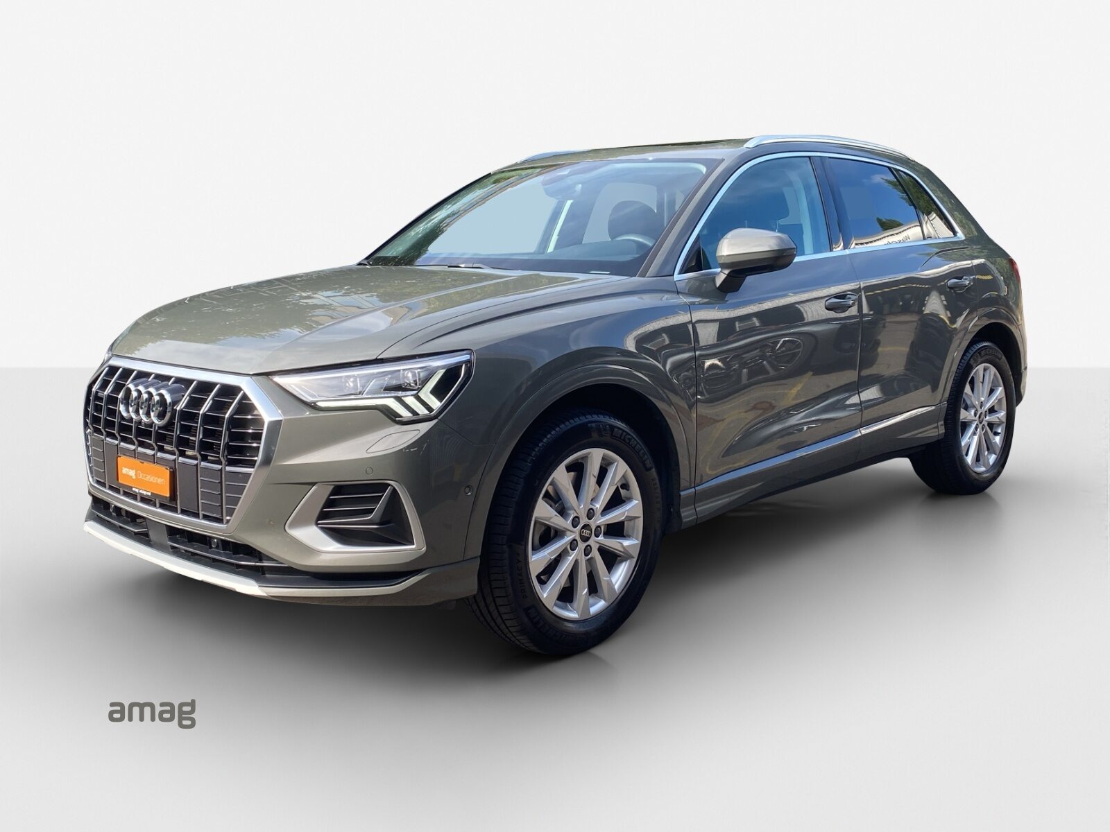 AUDI Q3 45 TFSI advanced