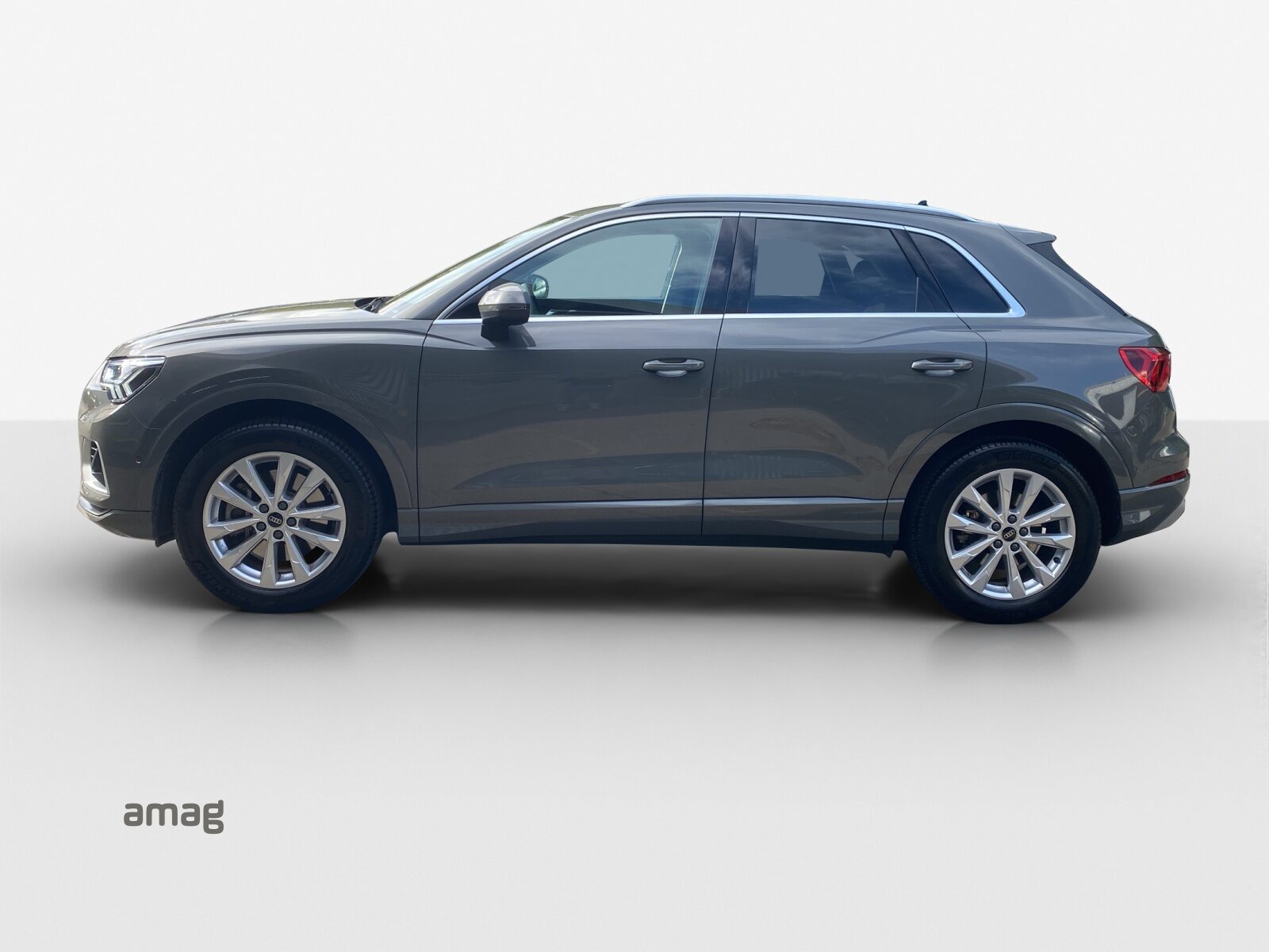 AUDI Q3 45 TFSI advanced, Benzin, Occasion / Gebraucht, Automatik - 2