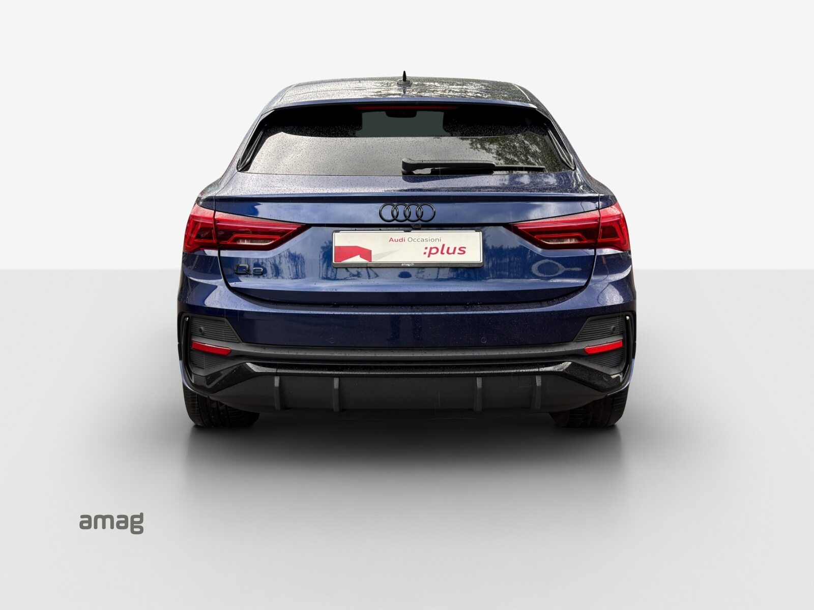 AUDI Q3 Sportback 35 TFSI S line Attraction, Petrol, Second hand / Used, Automatic - 4