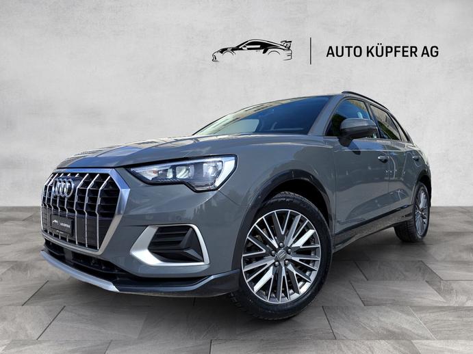 AUDI Q3 35 TFSI advanced S-tronic +AHK 1.8t, Benzina, Occasioni / Usate, Automatico