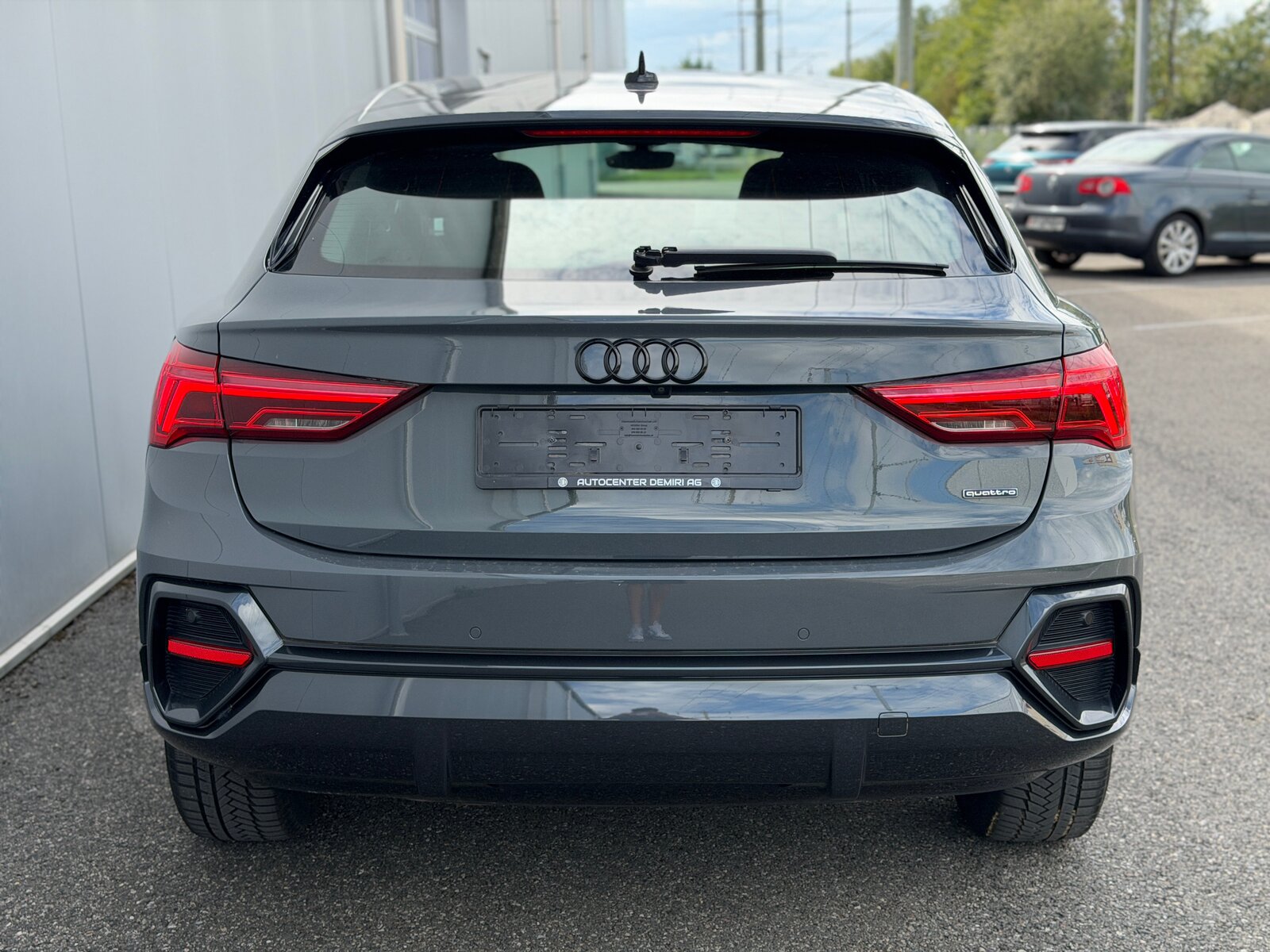 AUDI Q3 Sportback 40 TDI S line quattro S-tronic, Diesel, Occasion / Gebraucht, Automatik - 5