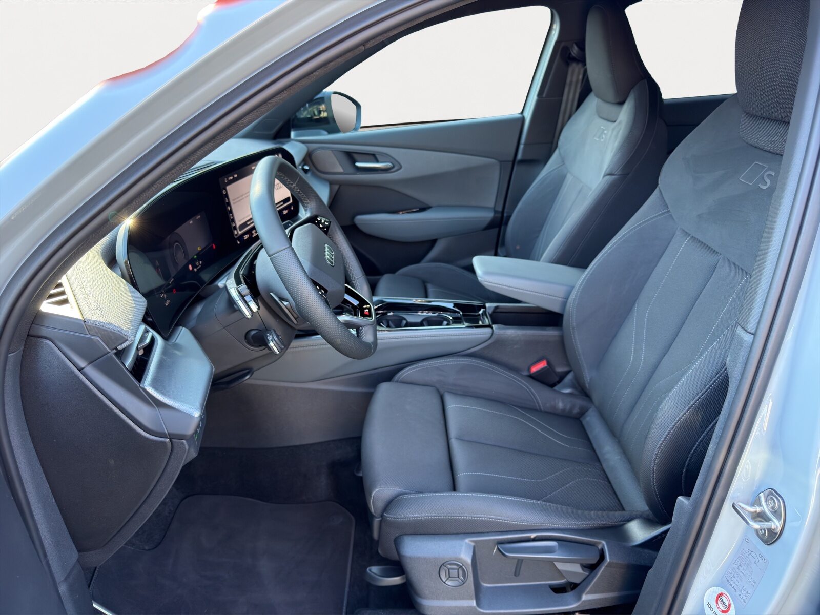 AUDI Q3 SUV TFSI 150 kW, Benzina, Occasioni / Usate, Automatico - 5