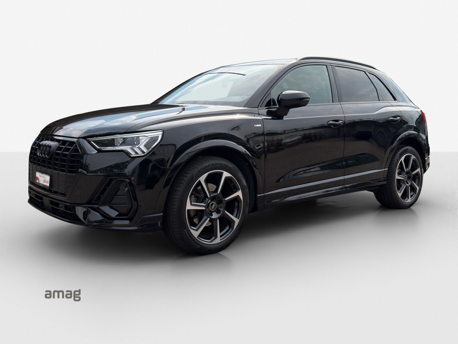 AUDI Q3 35 TFSI S line Attraction