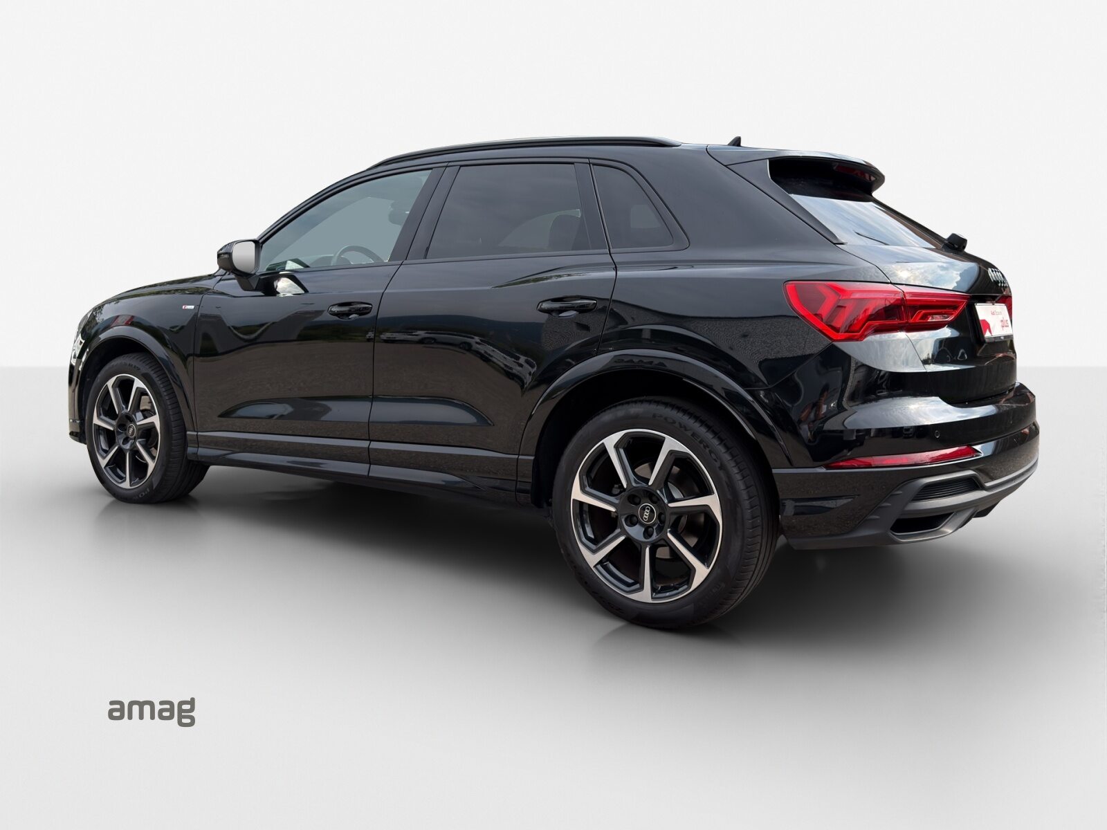AUDI Q3 35 TFSI S line Attraction, Essence, Occasion / Utilisé, Automatique - 3