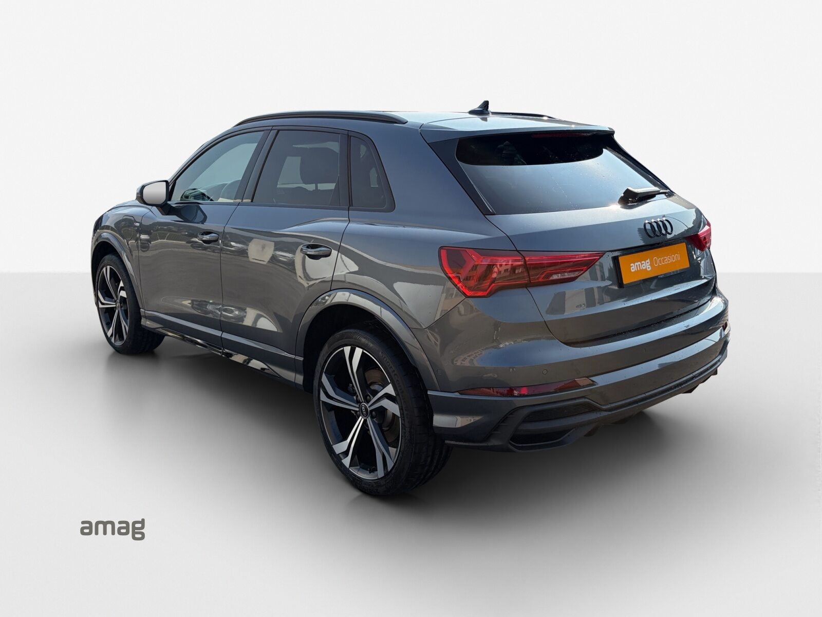 AUDI Q3 45 TFSI e S line, Voll-Hybrid Benzin/Elektro, Occasion / Gebraucht, Automatik - 3