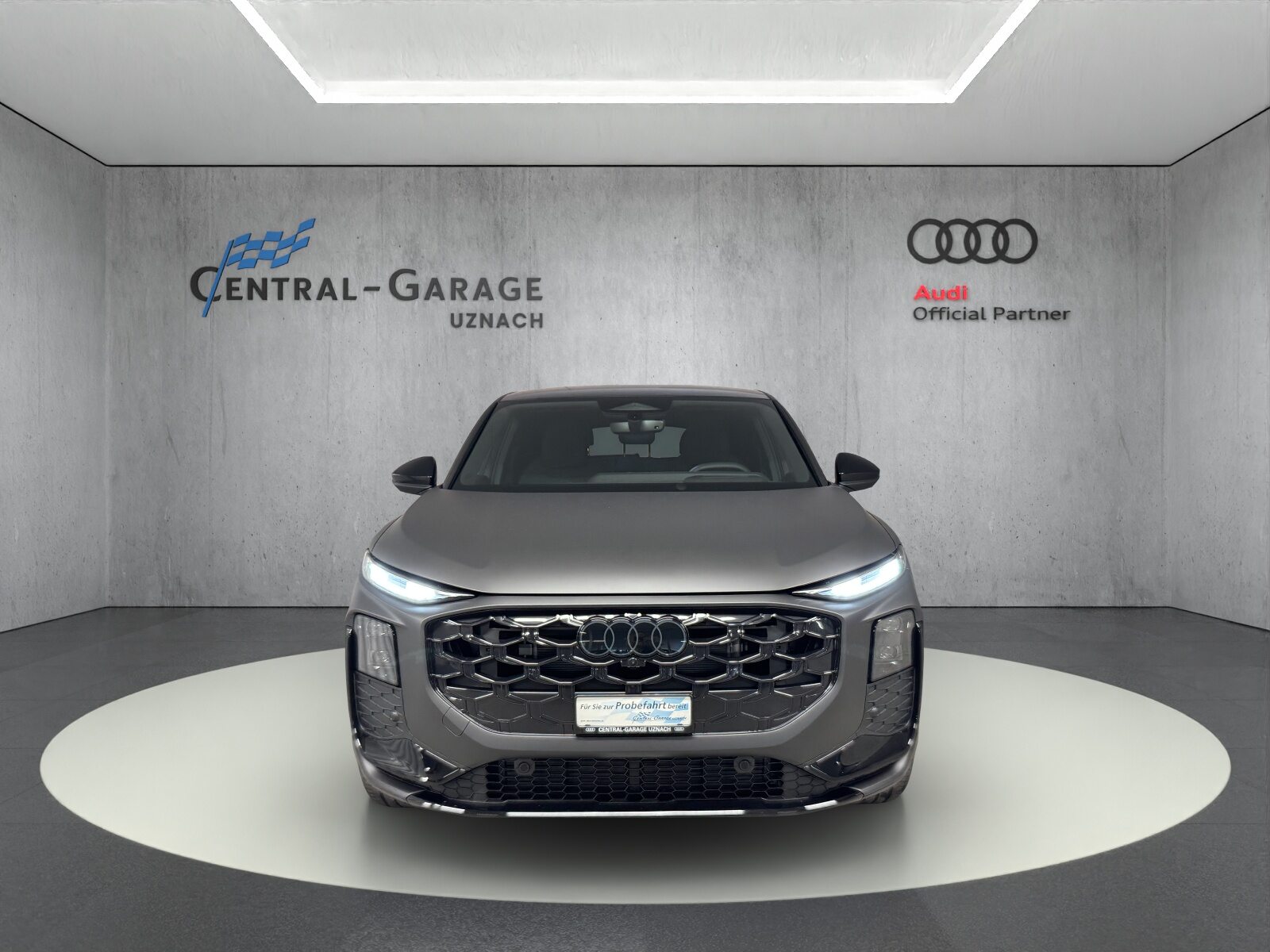 AUDI Q3 SB TFSI 195 kW, Petrol, Second hand / Used, Automatic - 2