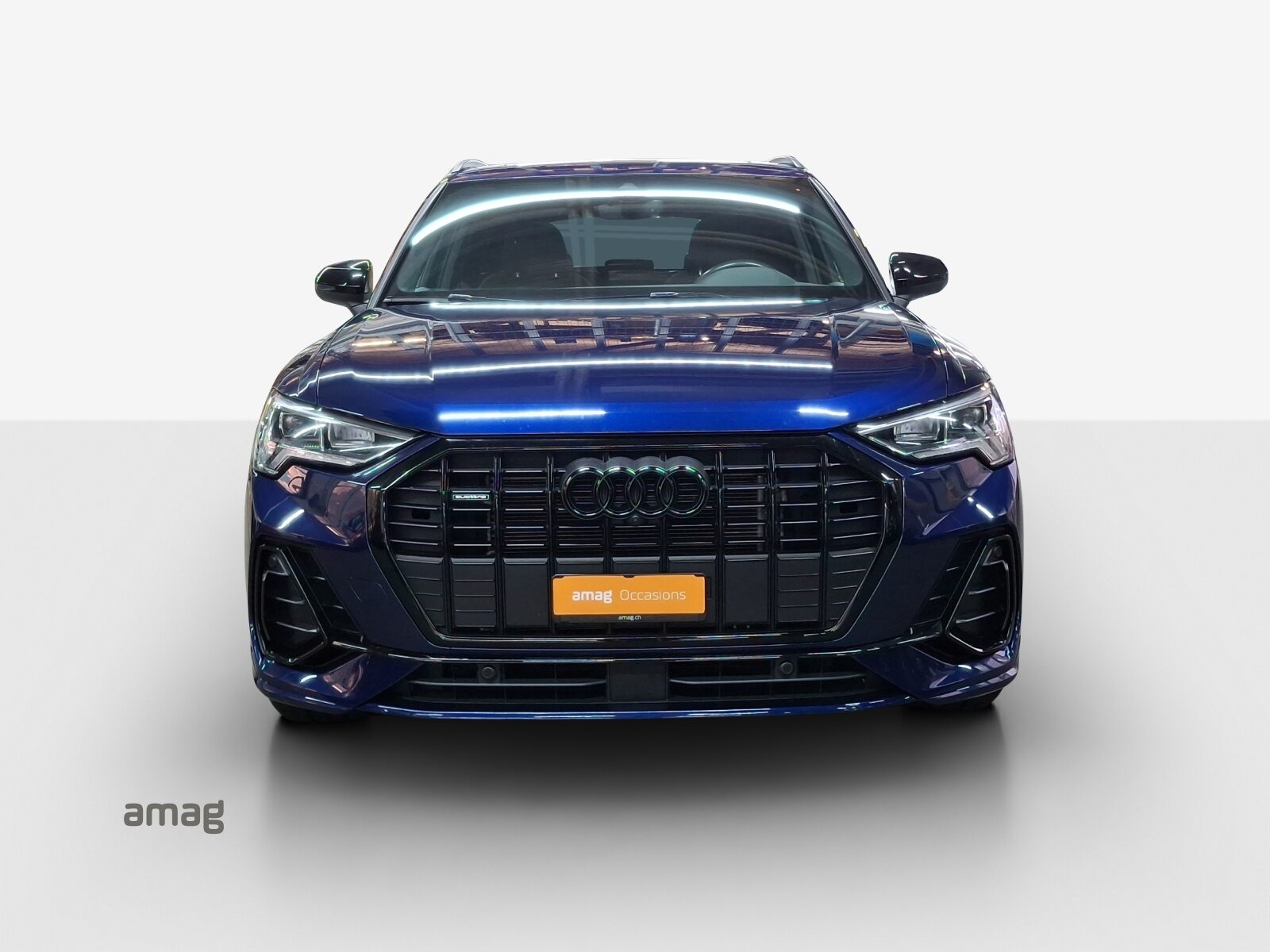 AUDI Q3 40 TFSI S line, Essence, Occasion / Utilisé, Automatique - 7