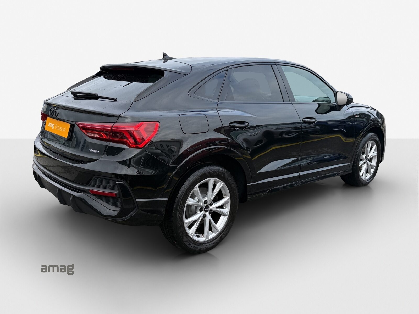 AUDI Q3 Sportback 35 TDI S line Attraction, Diesel, Second hand / Used, Automatic - 5