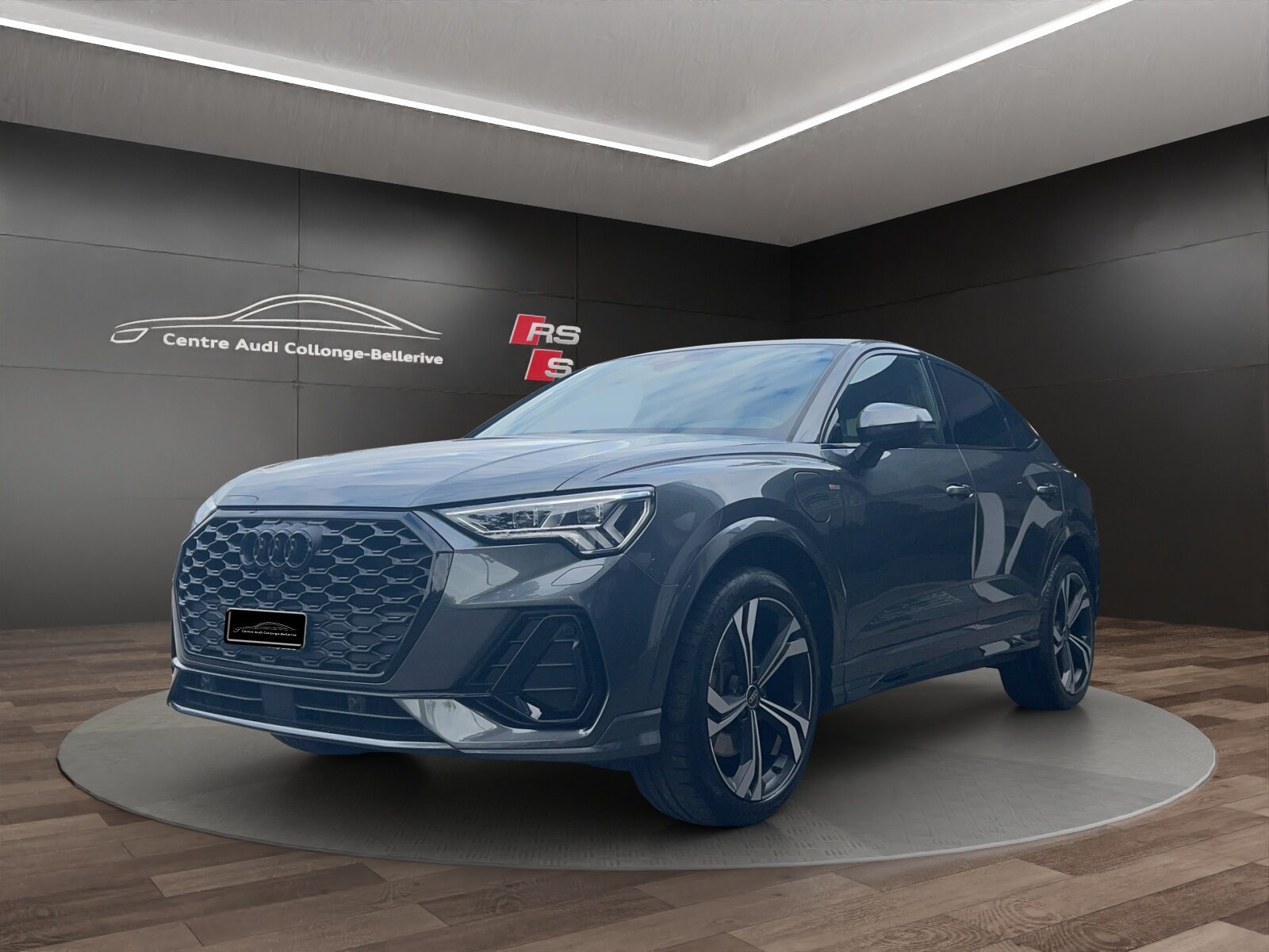 AUDI Q3 Sportback 45 TFSI e S line