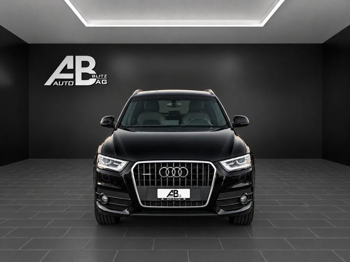 AUDI Q3 2.0 TDI S-Line quattro S-tronic mit 177 PS, Diesel, Occasioni / Usate, Automatico