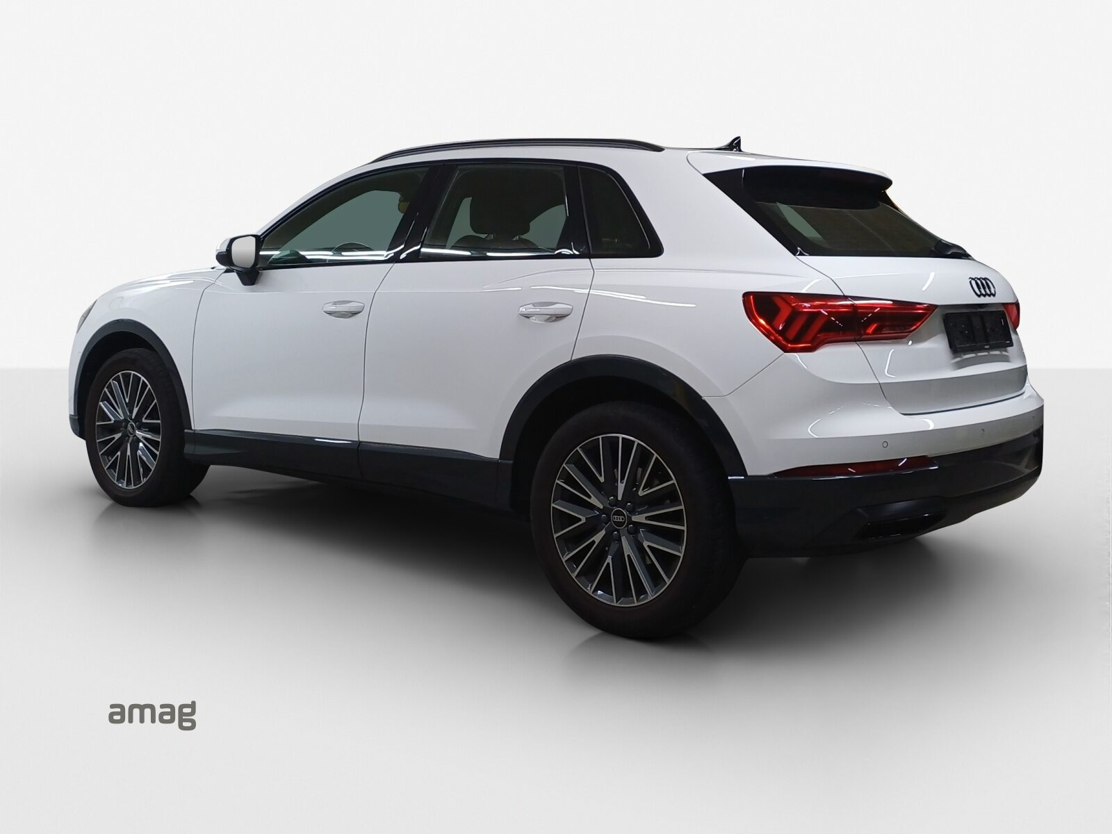 AUDI Q3 40 TFSI advanced, Benzina, Occasioni / Usate, Automatico - 3