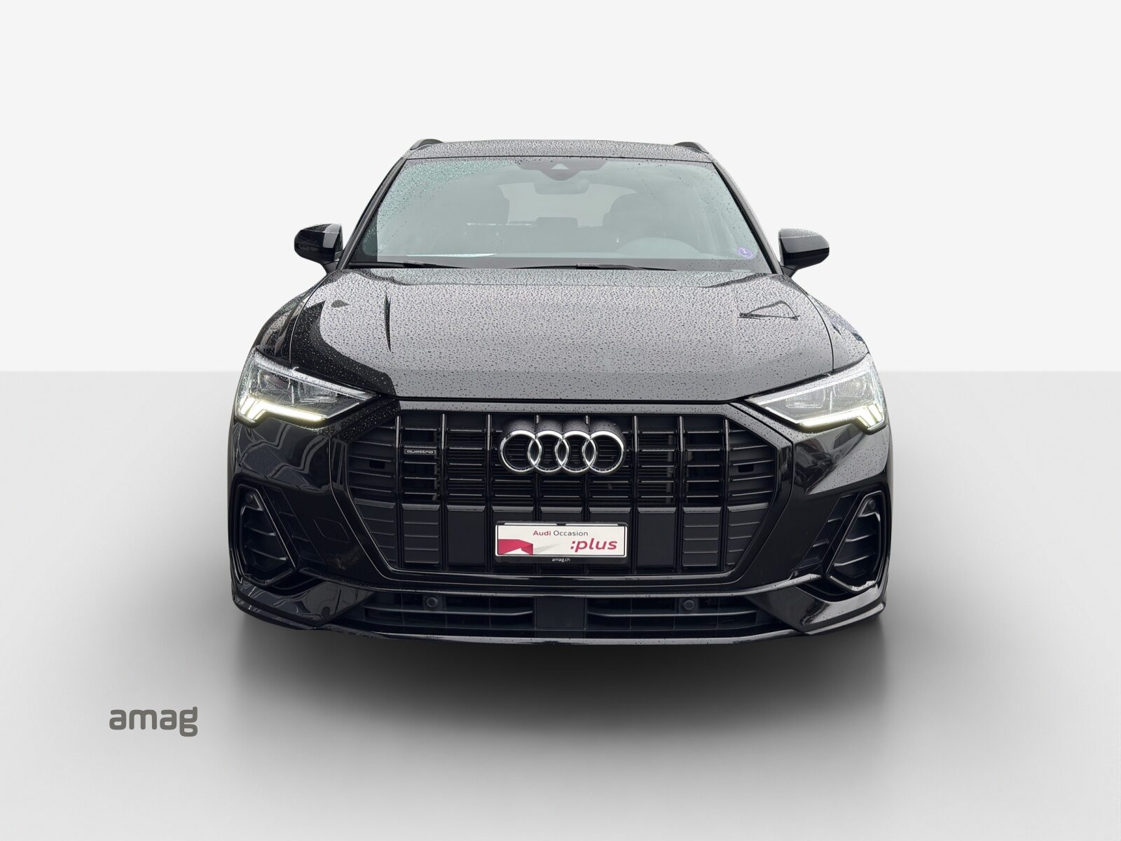 AUDI Q3 40 TFSI S line, Essence, Occasion / Utilisé, Automatique - 7