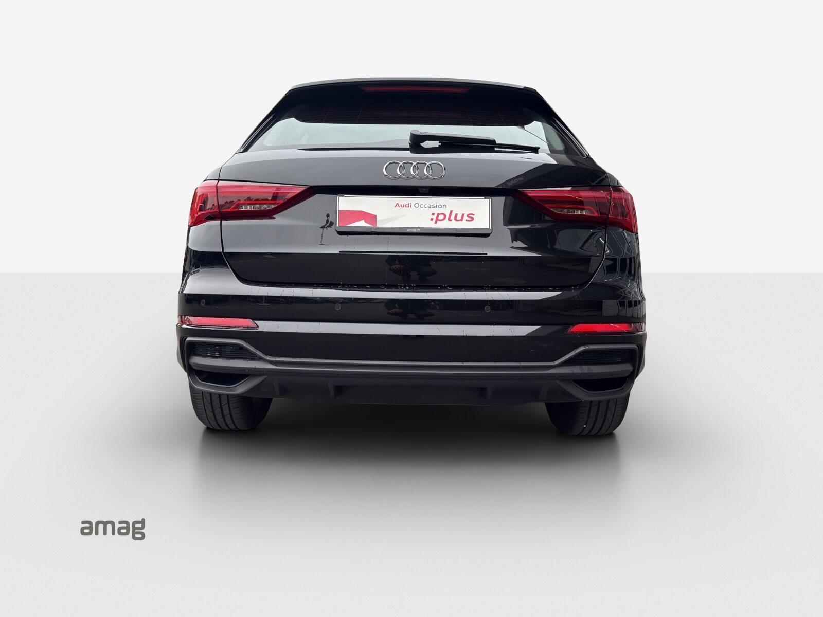 AUDI Q3 35 TFSI S line Attraction, Essence, Occasion / Utilisé, Automatique - 4